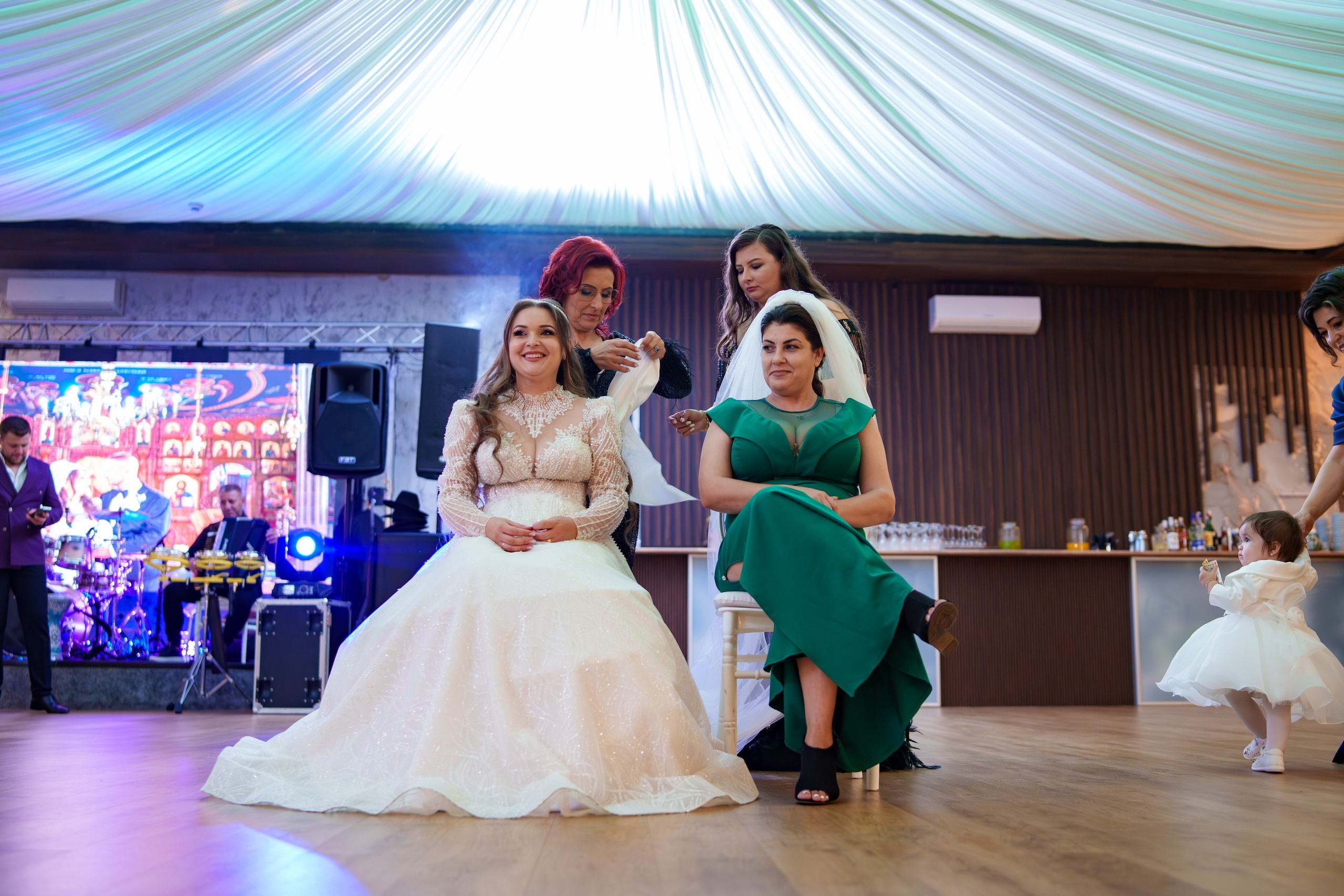 Cosmin & Gabriela. B|P Weddings - Fotograf & Videograf - București||0730017811