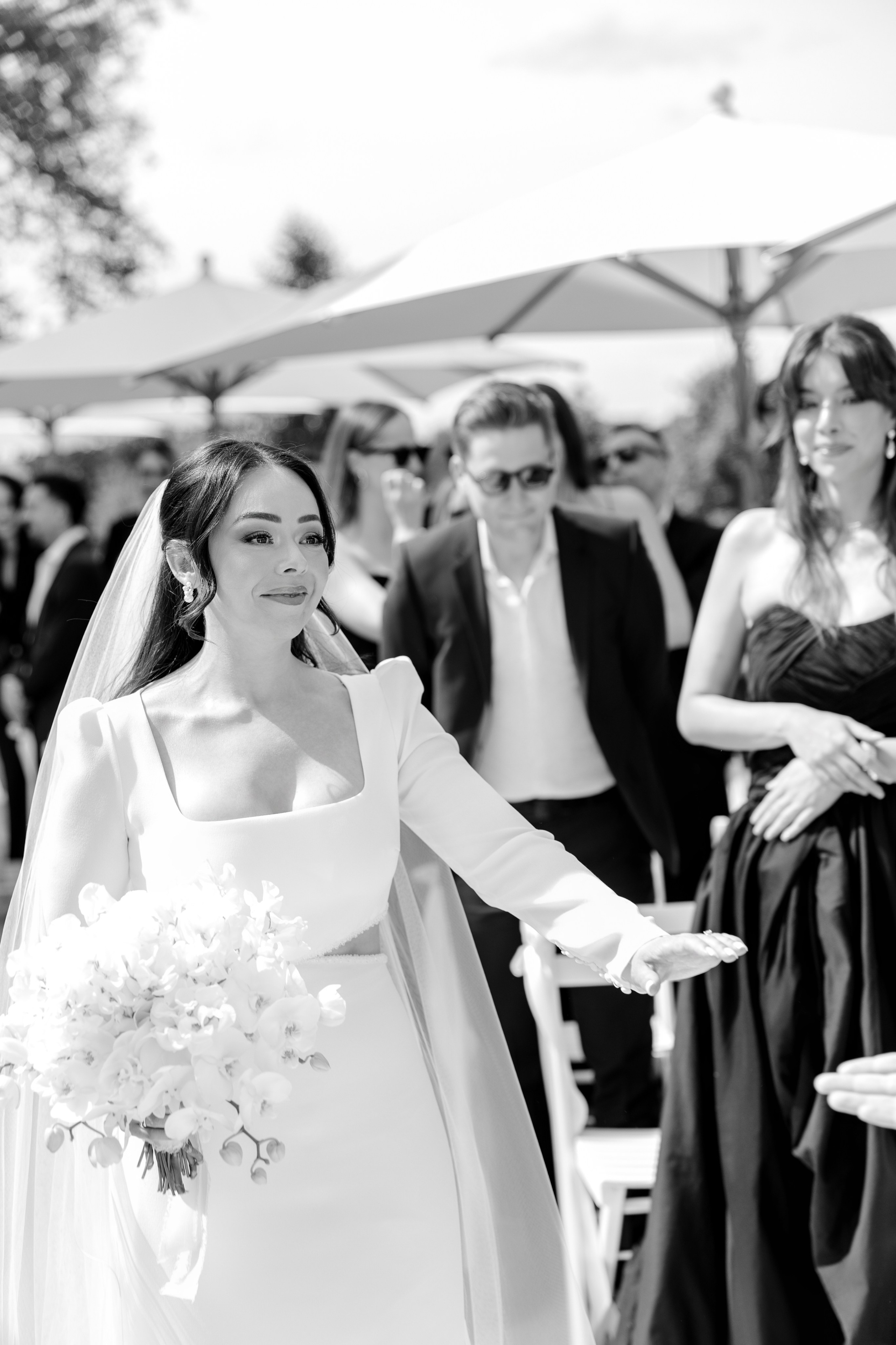 Unvergessliche Hochzeit am Zürichsee: Landgasthof Halbinsel Au. Familien- & Hochzeitsfotografin Schweiz. Valeria Diaz in Zürich und Umgebung