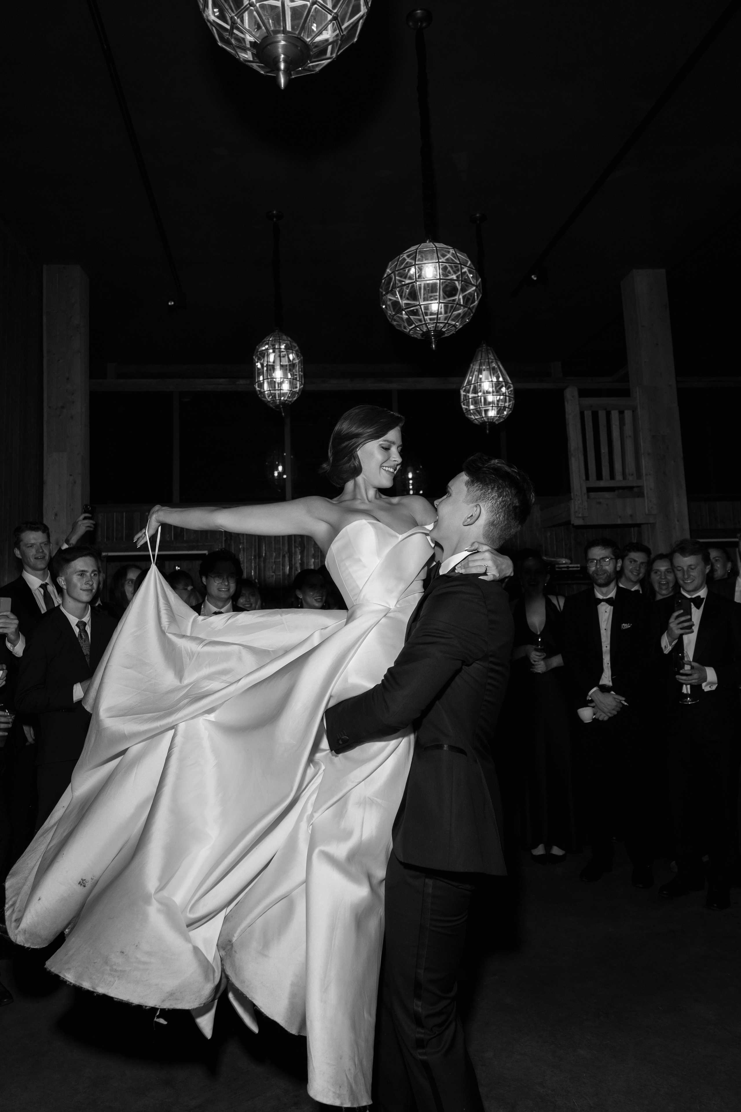 HANNA & CAMERON. Bryllupsfotograf i hele Norge