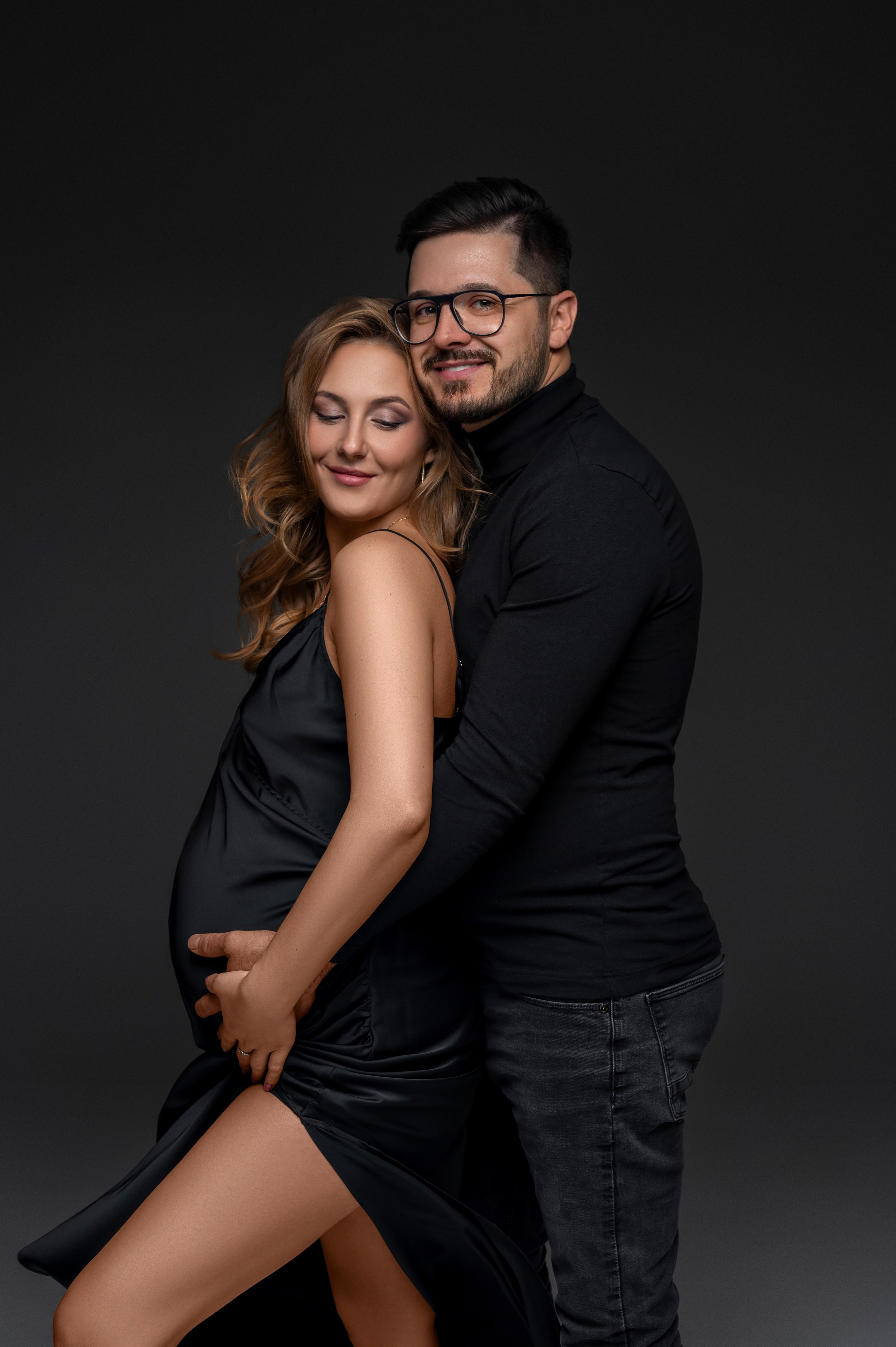 Dominika & Marcel & Markus. Krása tehotenstva v objektíve — Maria Milosovic, tehotenská fotografka