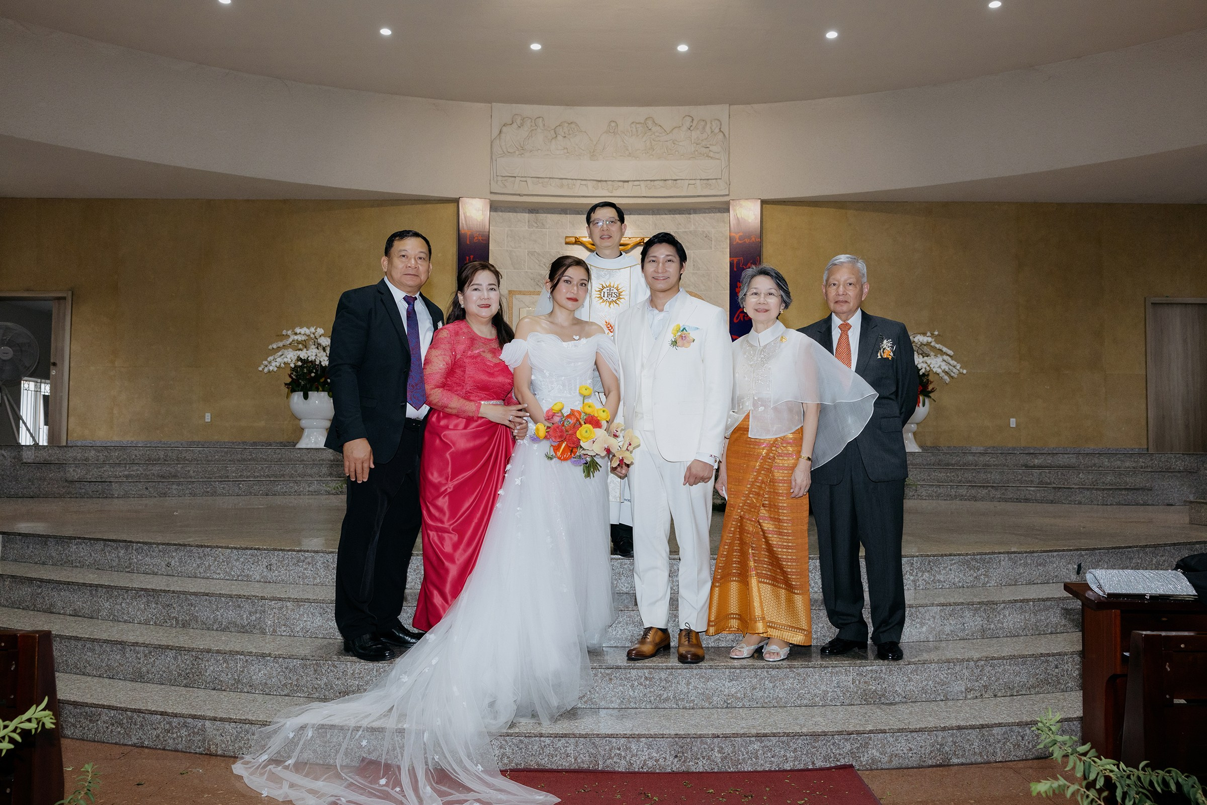 Church Wedding / Nica & Xavier. Nhiếp ảnh gia đám cưới hàng đầu tại Thành Phố Hồ Chí Minh