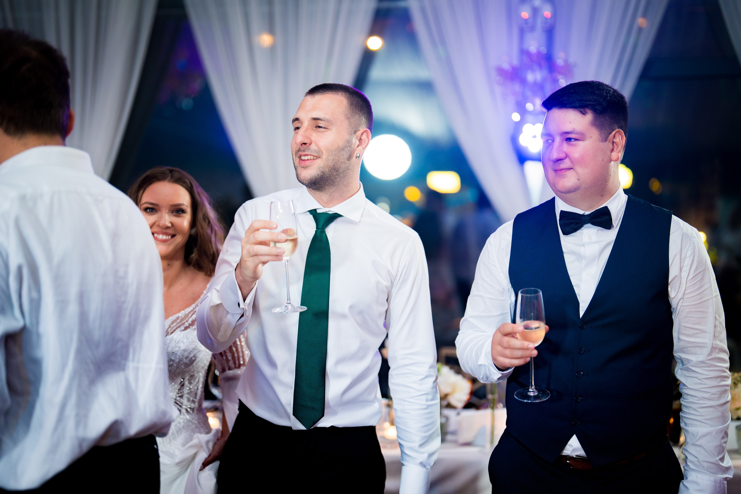 PARTY. Gabriel Florea — Fotograf nuntă București