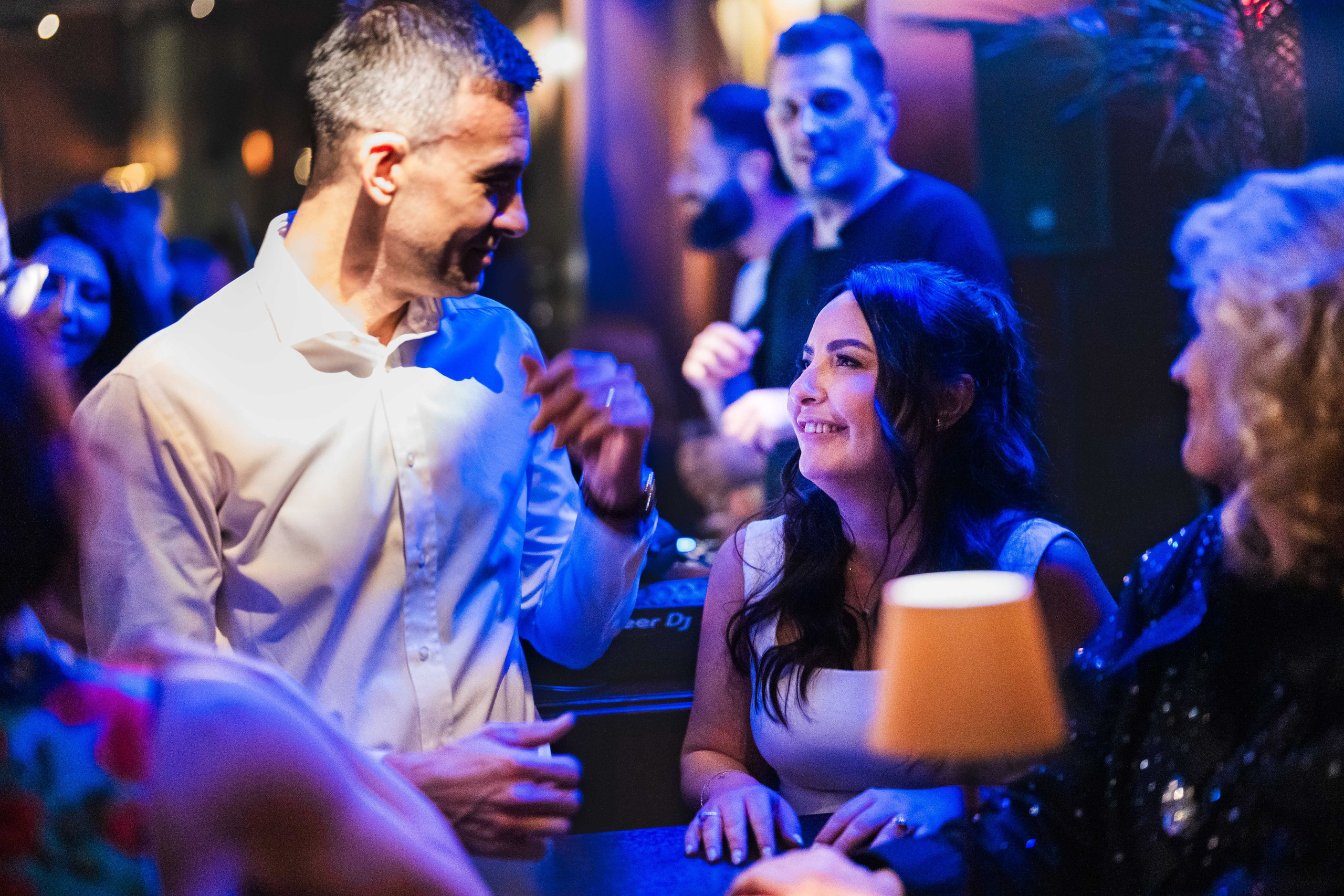 PARTY. Gabriel Florea — Fotograf nuntă București