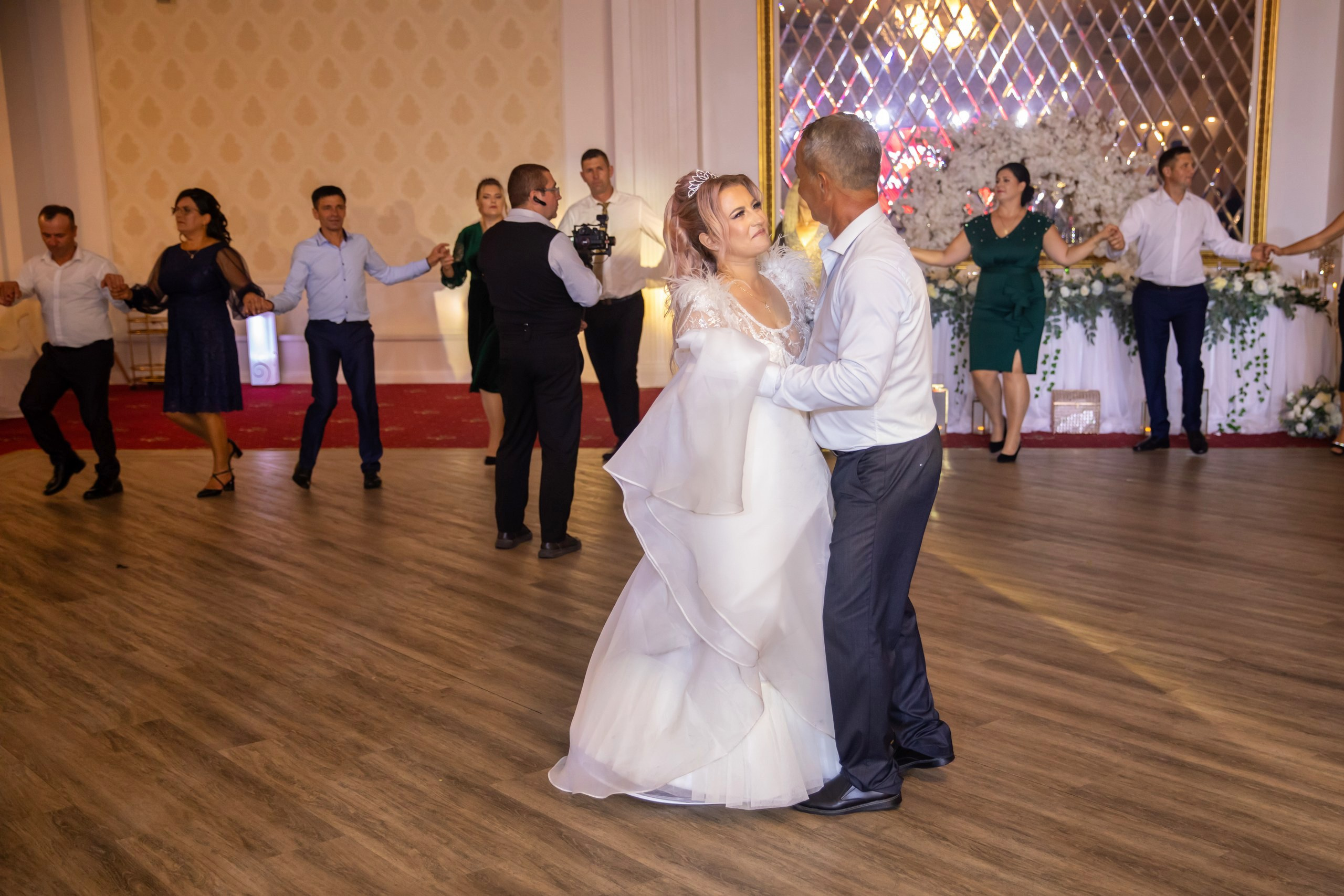 Andrei & Oana – Fotograf Nuntă Botoșani | Alin Chirilă – Povestitor prin Fotografie