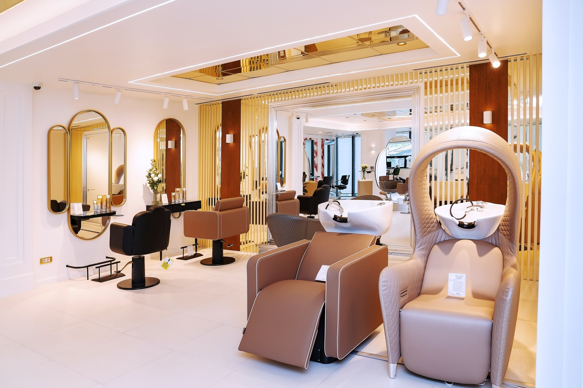 Fotografie Imobiliară Profesională | Birouri & Spații. Fotograf Corporate Business