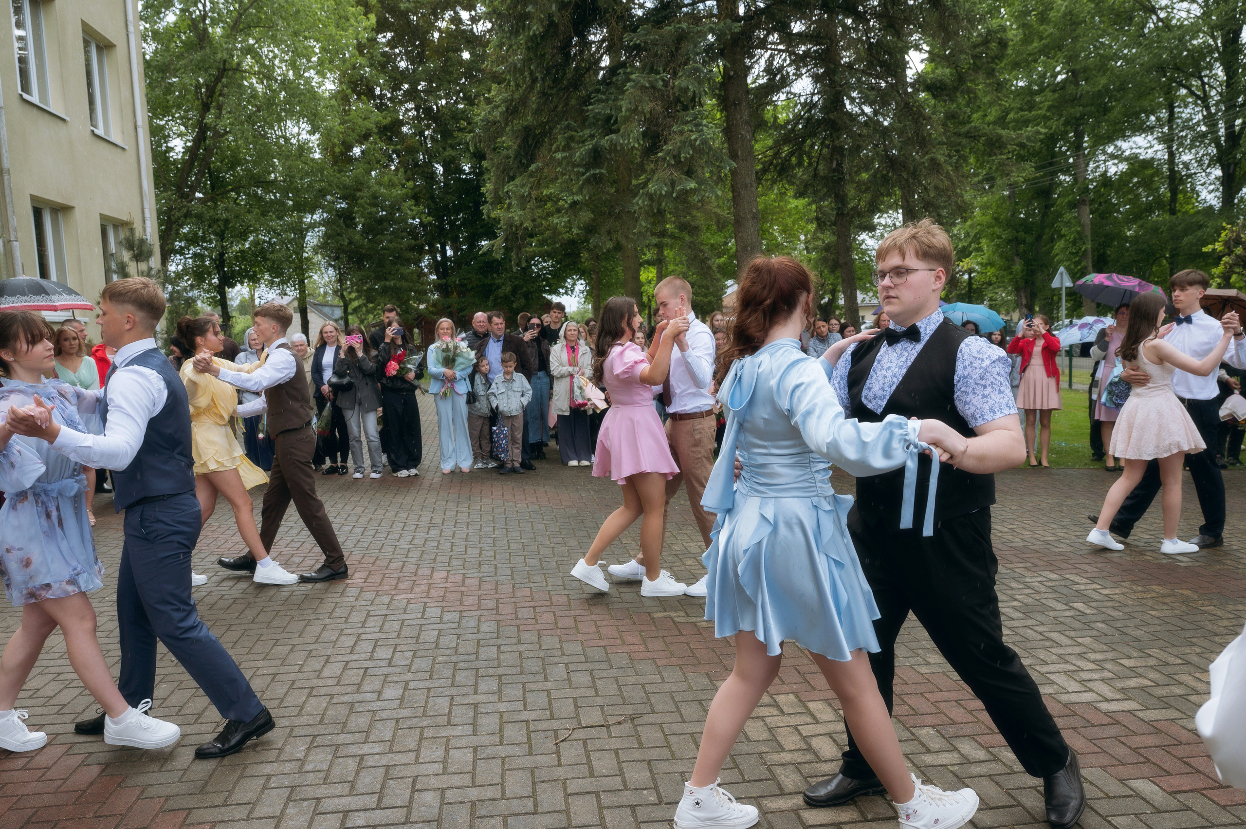 Paskutinis skambutis Joniškėlyje. Vestuvių fotografė Santa Jonuškė | Šiaulių apskritis, Panevėžio apskritis ir visa Lietuva