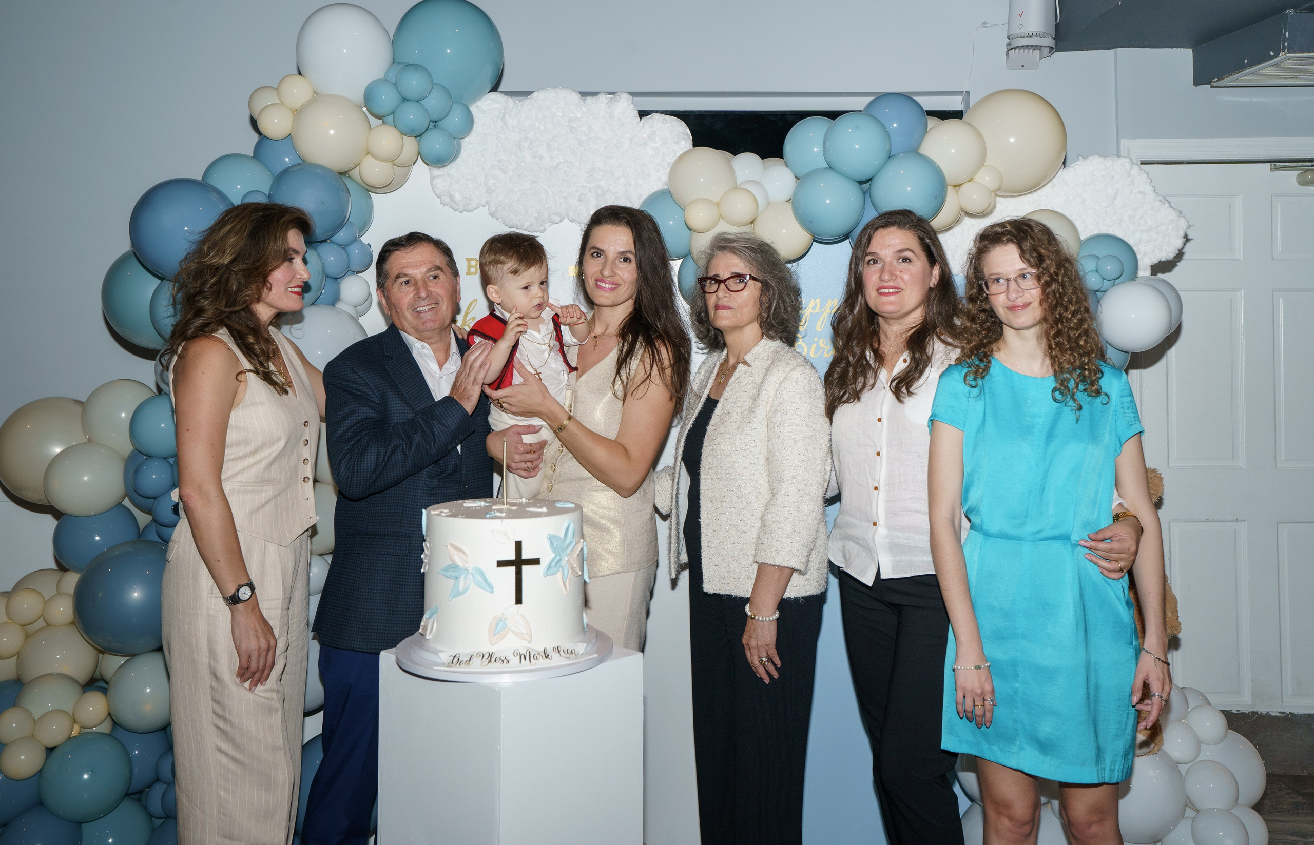 Baby shower. New York + travel photographer