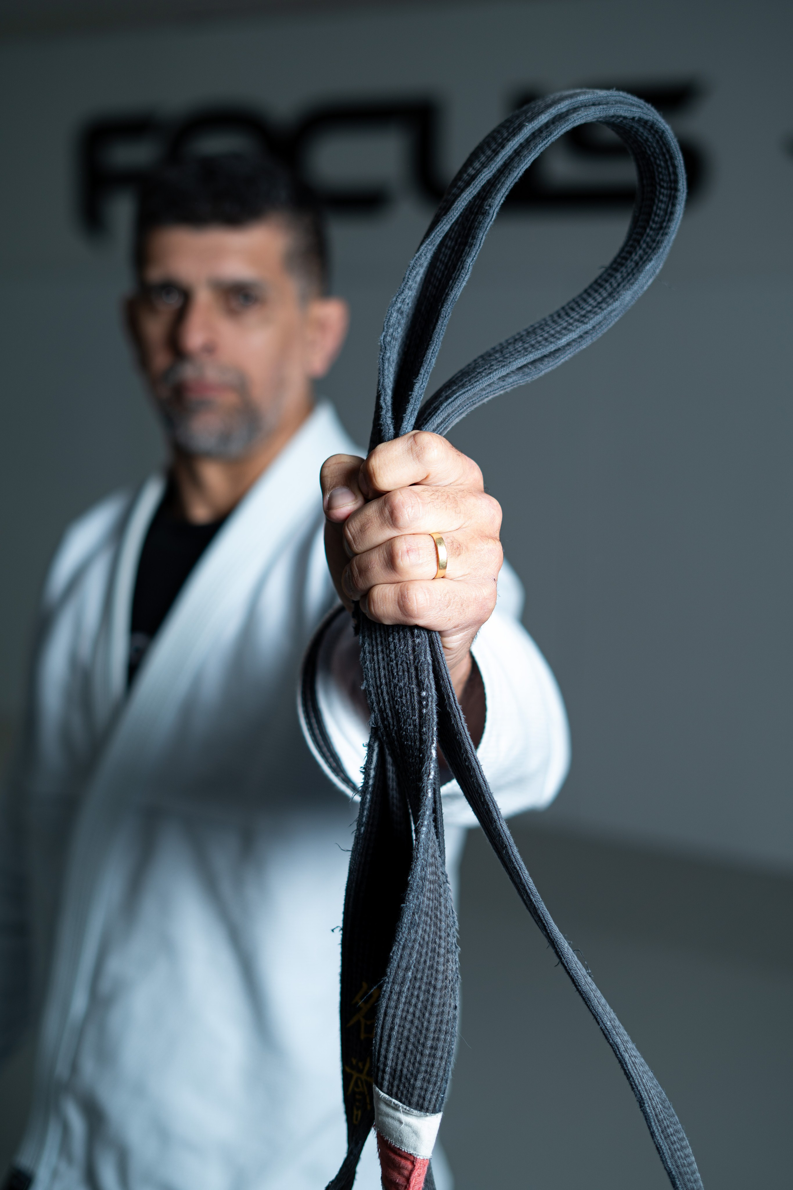 Alexandre Azevedo. Frames by Giovani Braga