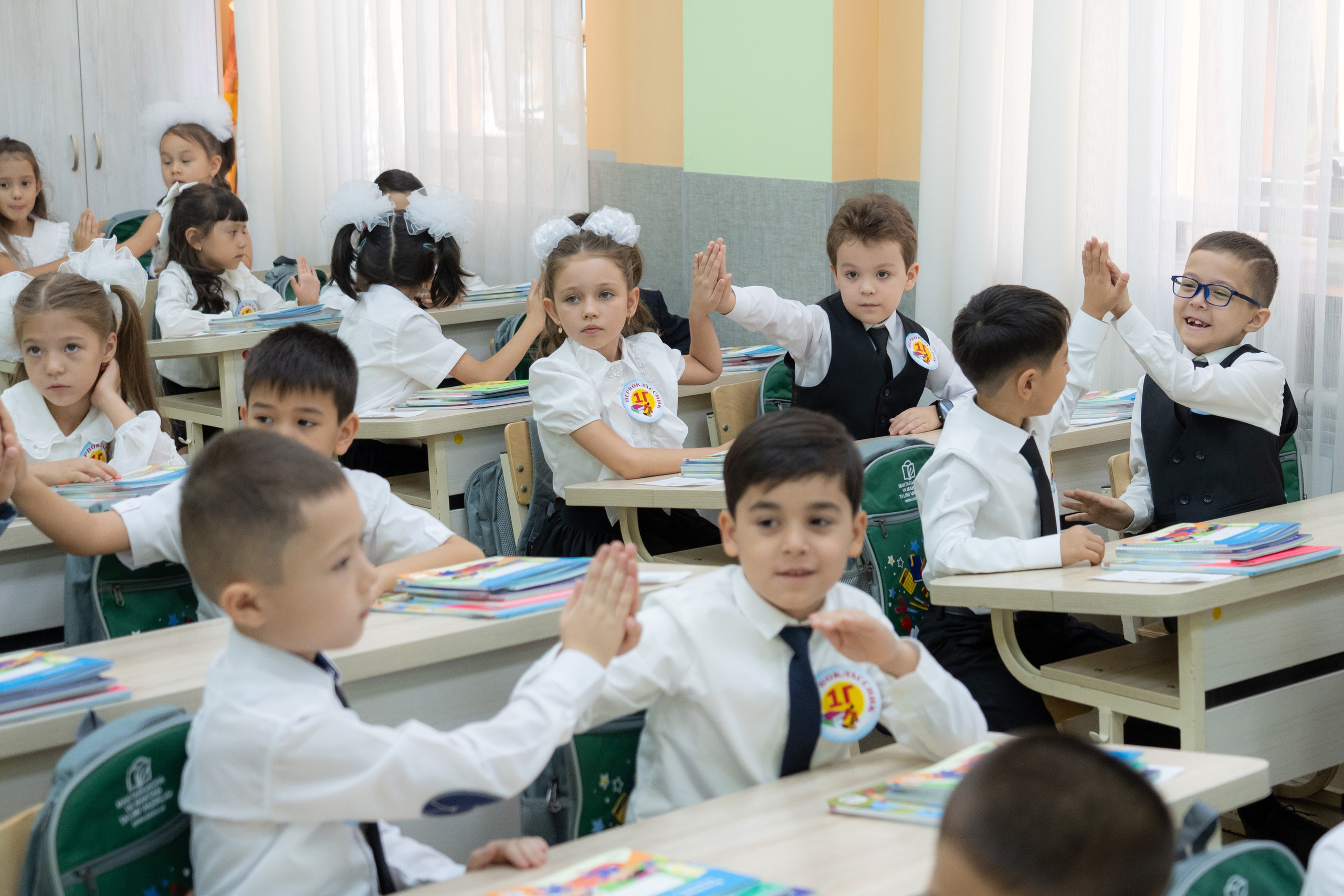 В школах Узбекистана прозвенел Первый звонок. Георгий Намазов | Фотограф в Ташкенте