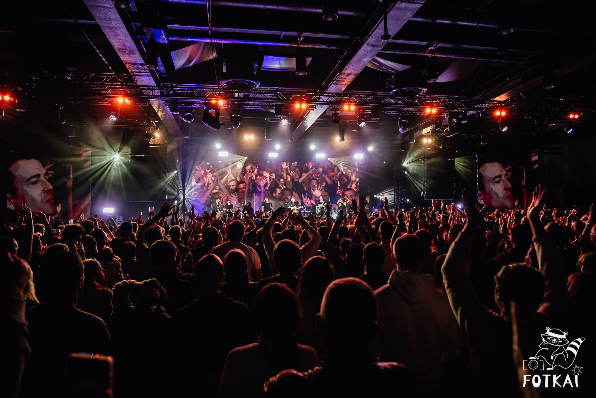 DDT — Fotos del concierto en Auditorio Roig Arena, Valencia, 2026 | FOTKAI