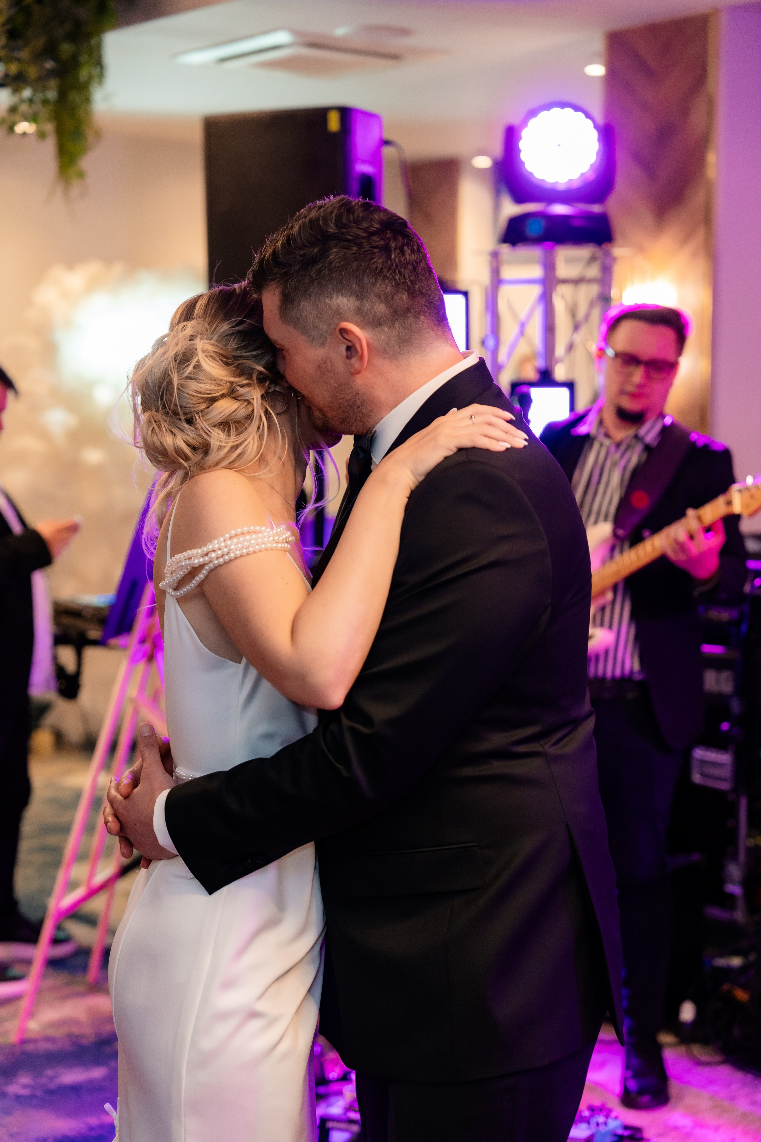 Madisson & Alex. Destination Wedding Photographer Alex Pasarelu