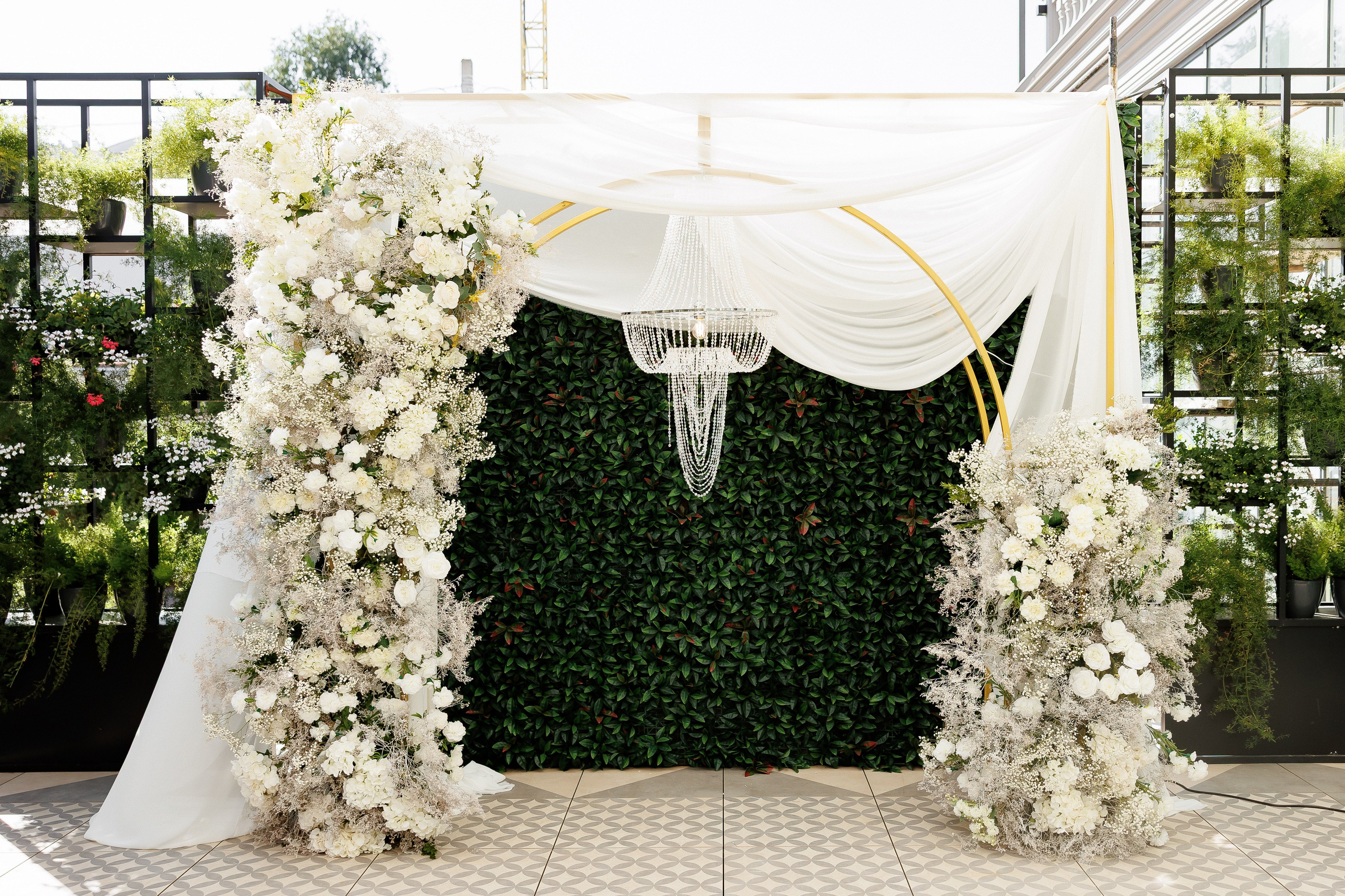 Serghei & Erica — Queen Residence. Servicii Foto și Video 067188353