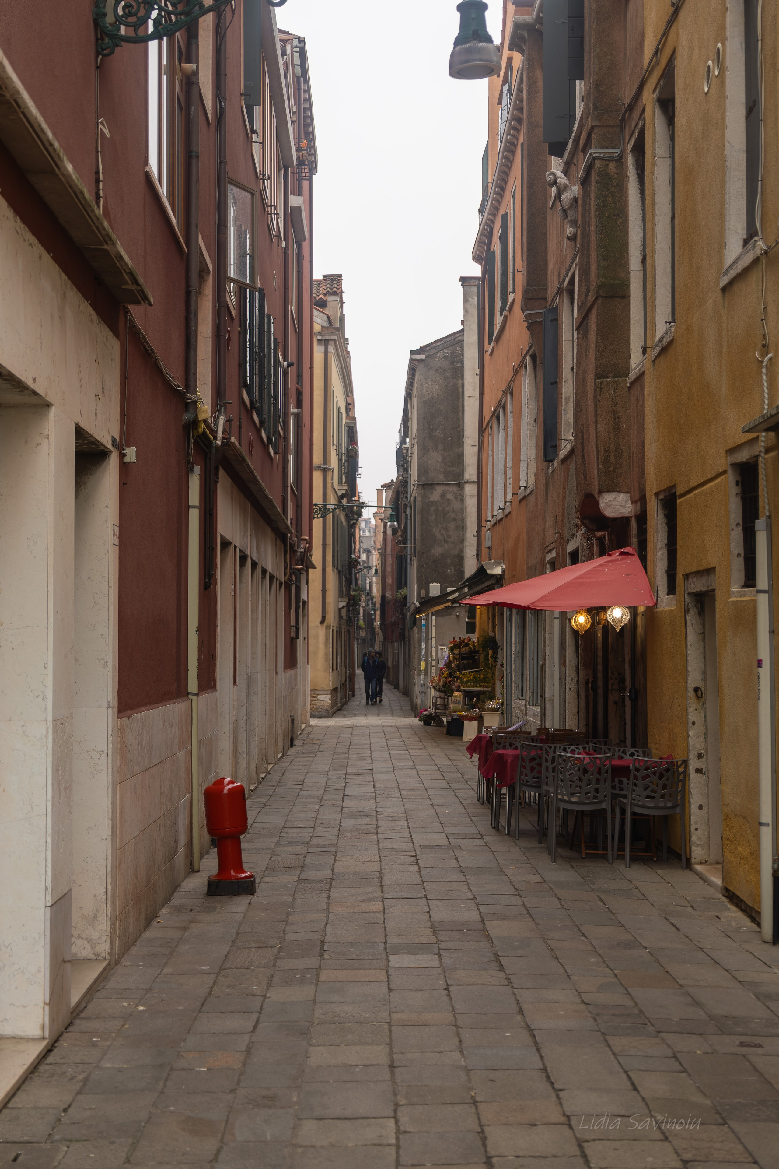Veneția. Fotograf. Lucrez cu oameni, produse și spații. Portret și fotografie creativă. Bacău, România. Lidia Savinoiu