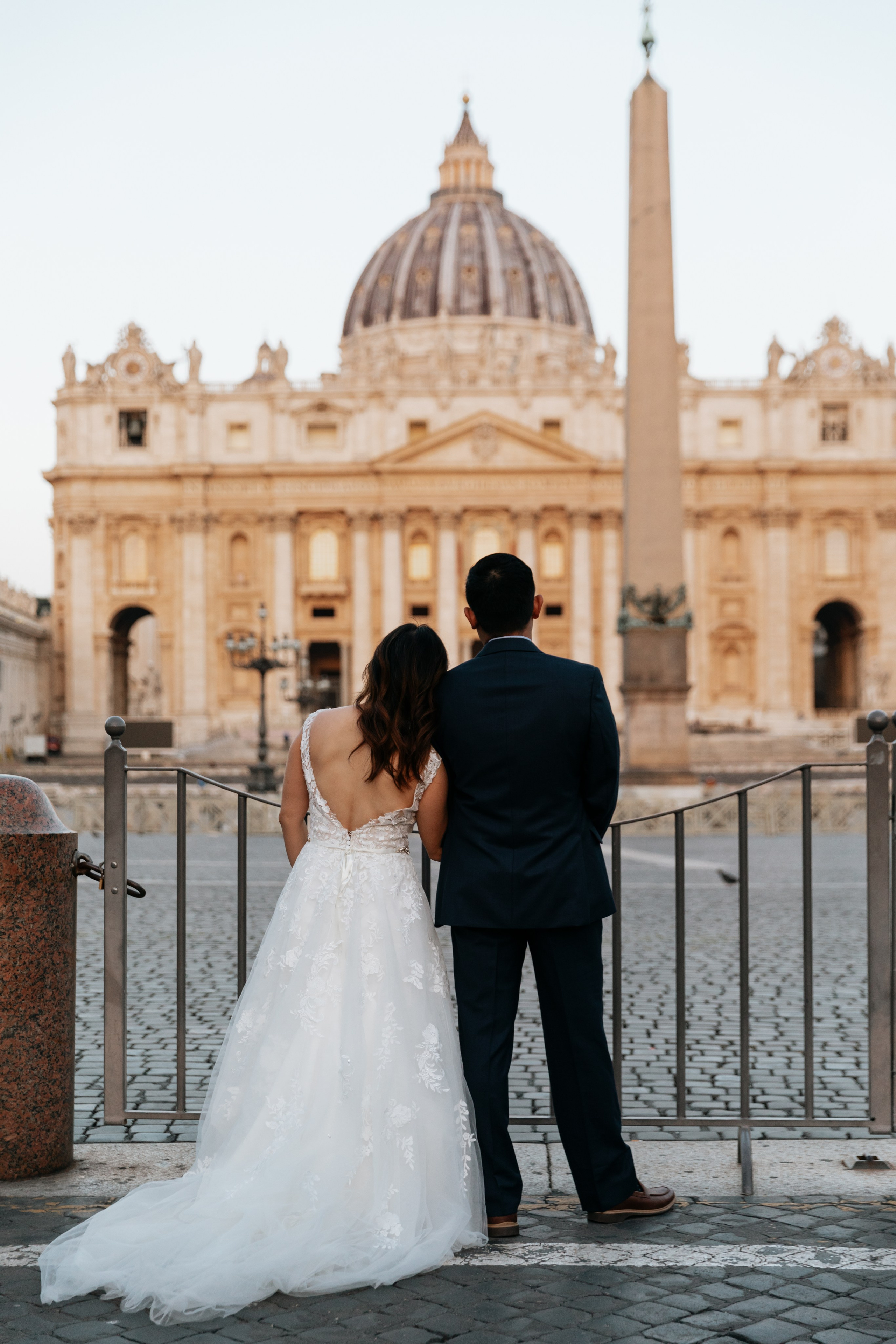 Elopement photoshoot in Rome. Photographer in Rome