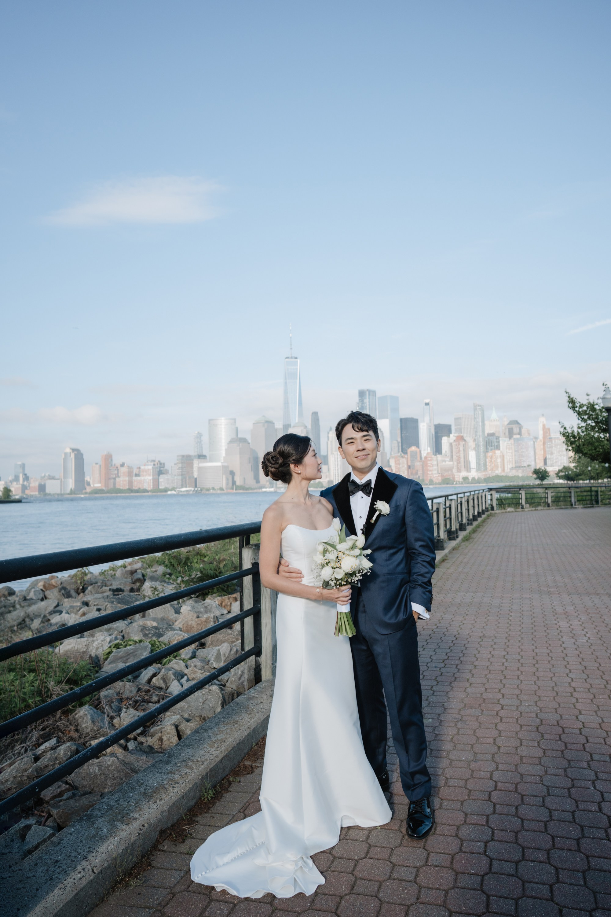 Asian-style wedding. Portrait and wedding photographer in New York