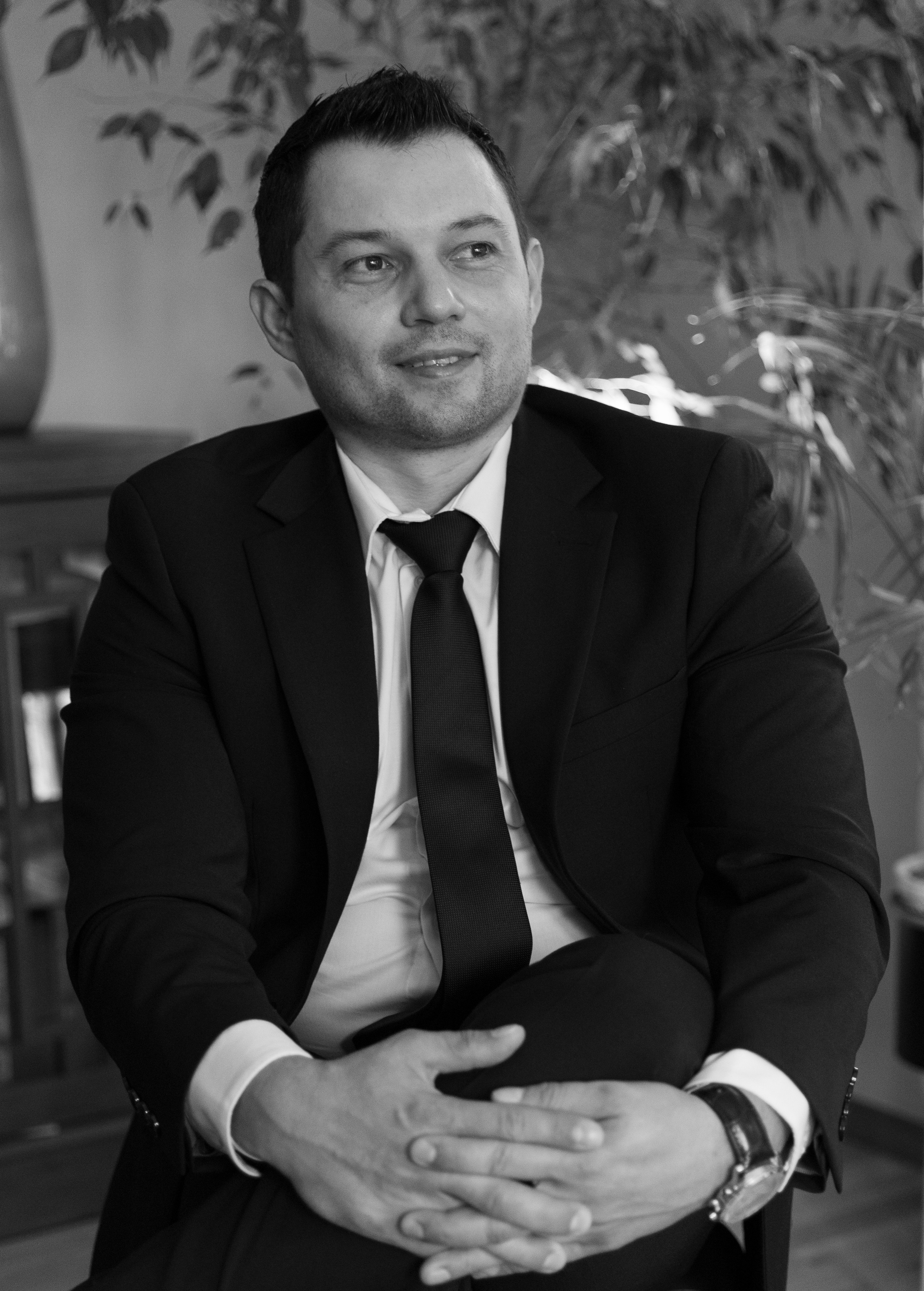 Max and Julia. Family and Wedding photographer