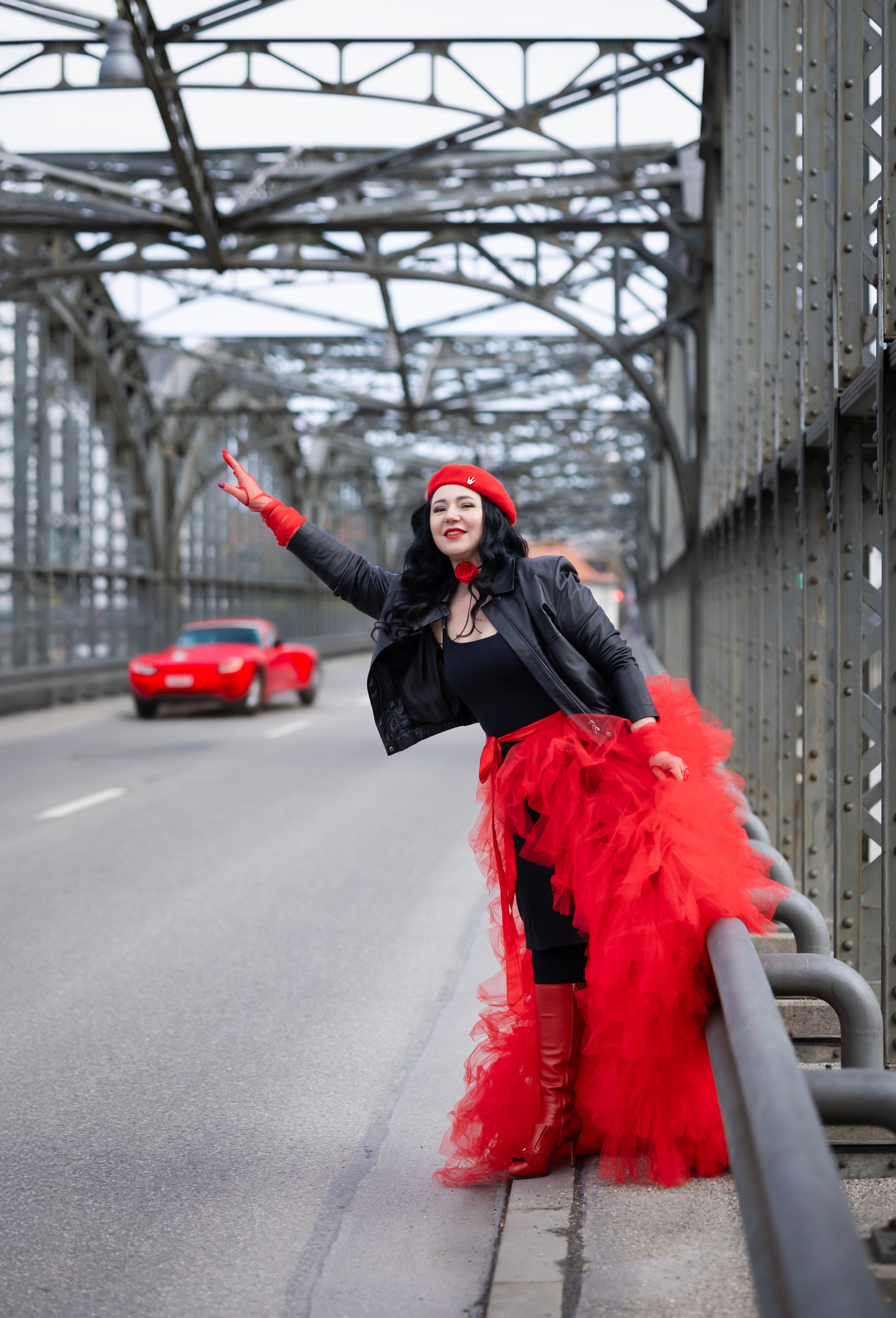Balloons and red skirt. Фотограф в Мюнхене