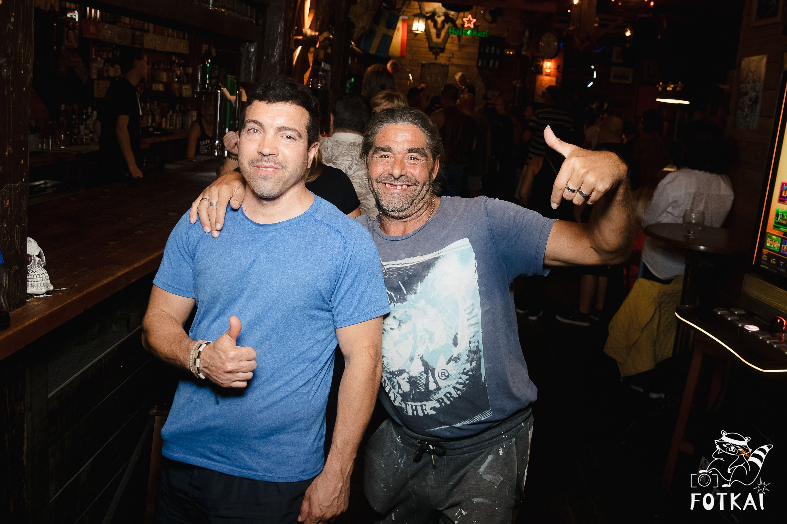 El Paso Rock Bar Torrevieja: Reportaje fotográfico 03.10.25 | FOTKAI