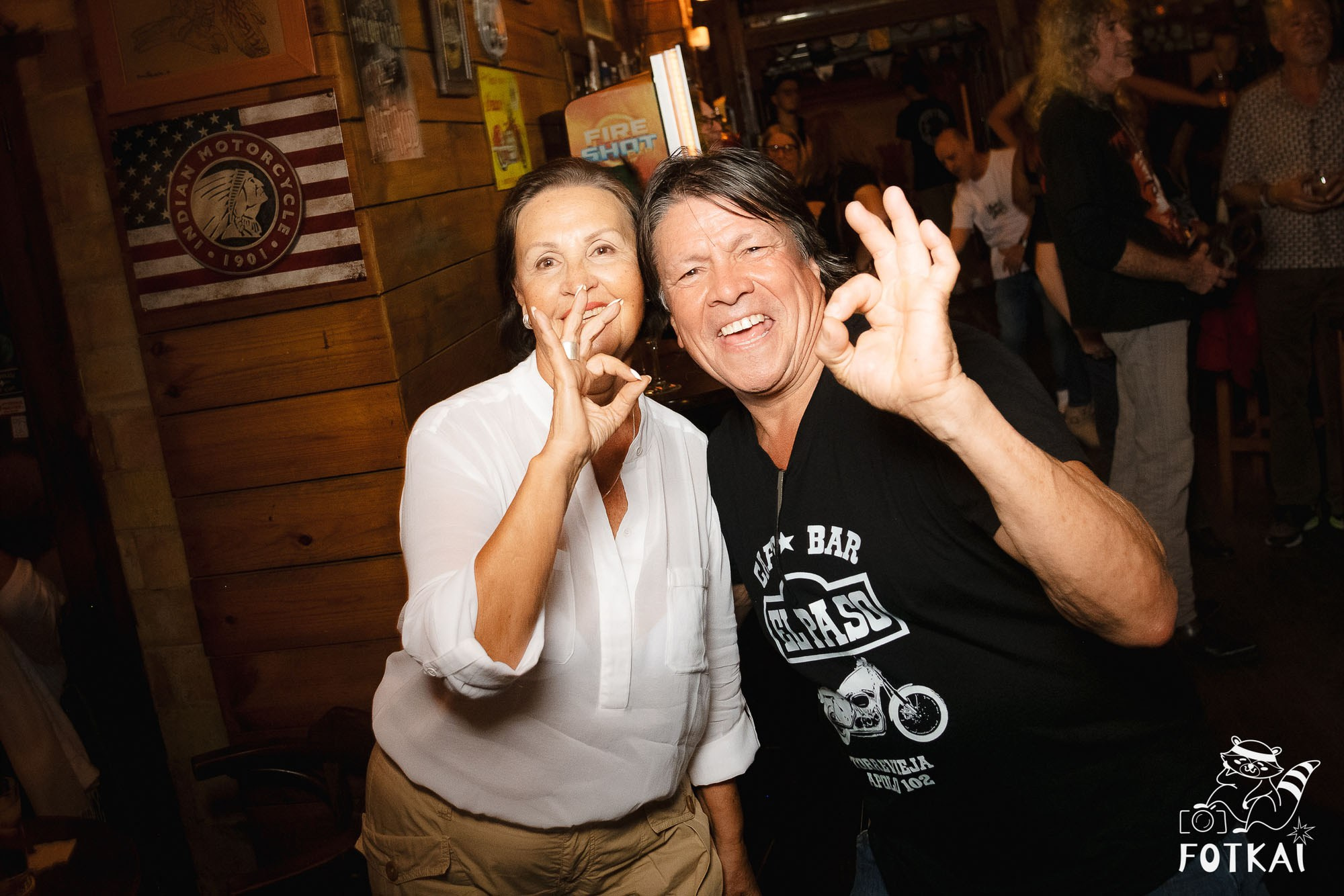 Get Back en El Paso Bar – Noche de Rock en Vivo | Reportaje Fotográfico Oktoberfest | FOTKAI