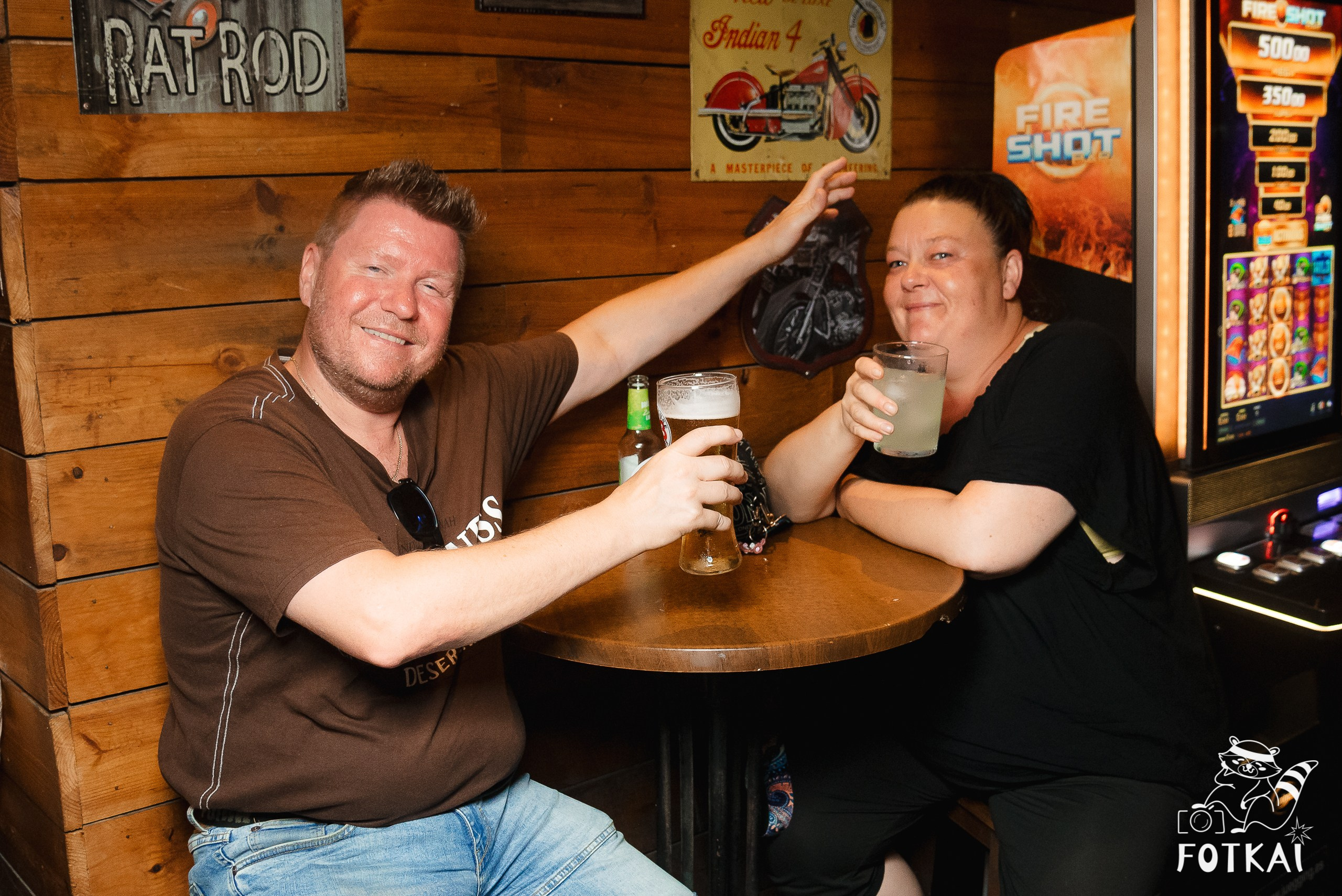 Reportaje fotográfico de FOTKAI | Get Back en El Paso Bar | Torrevieja, España, 12 de julio de 2025