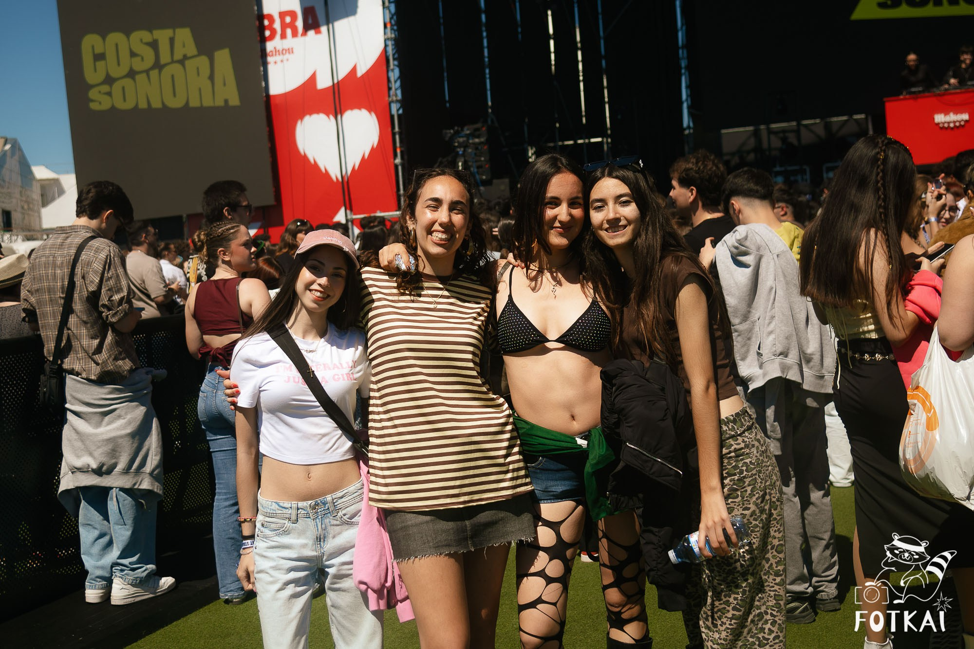 Costa Sonora 2026 Alicante Day 1 Photos — Find Yourself, Friends and Festival Crowd | FOTKAI