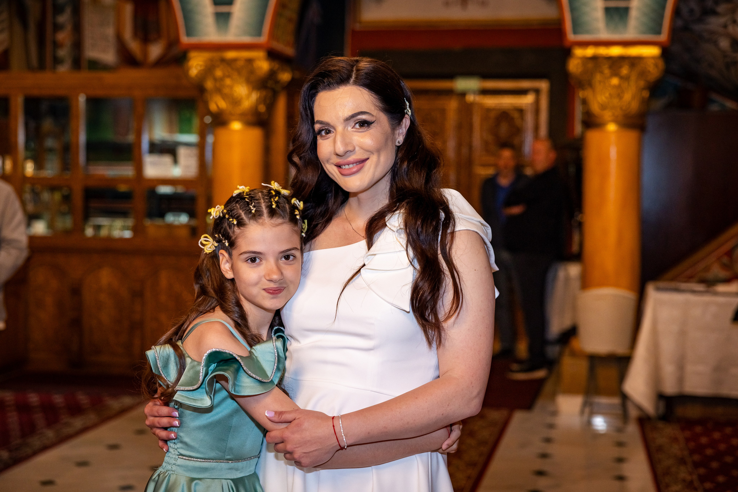 Iris Stefania. Moments By Gub