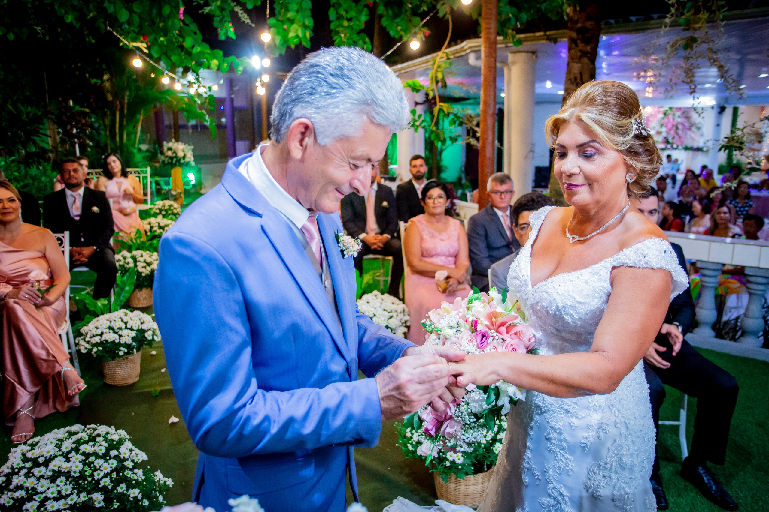 Casamento Luzinete e Luiz. Flavio Nunes Fotografia (Fotografo especializado em Fotografia de 15 Anos e Ensaios)