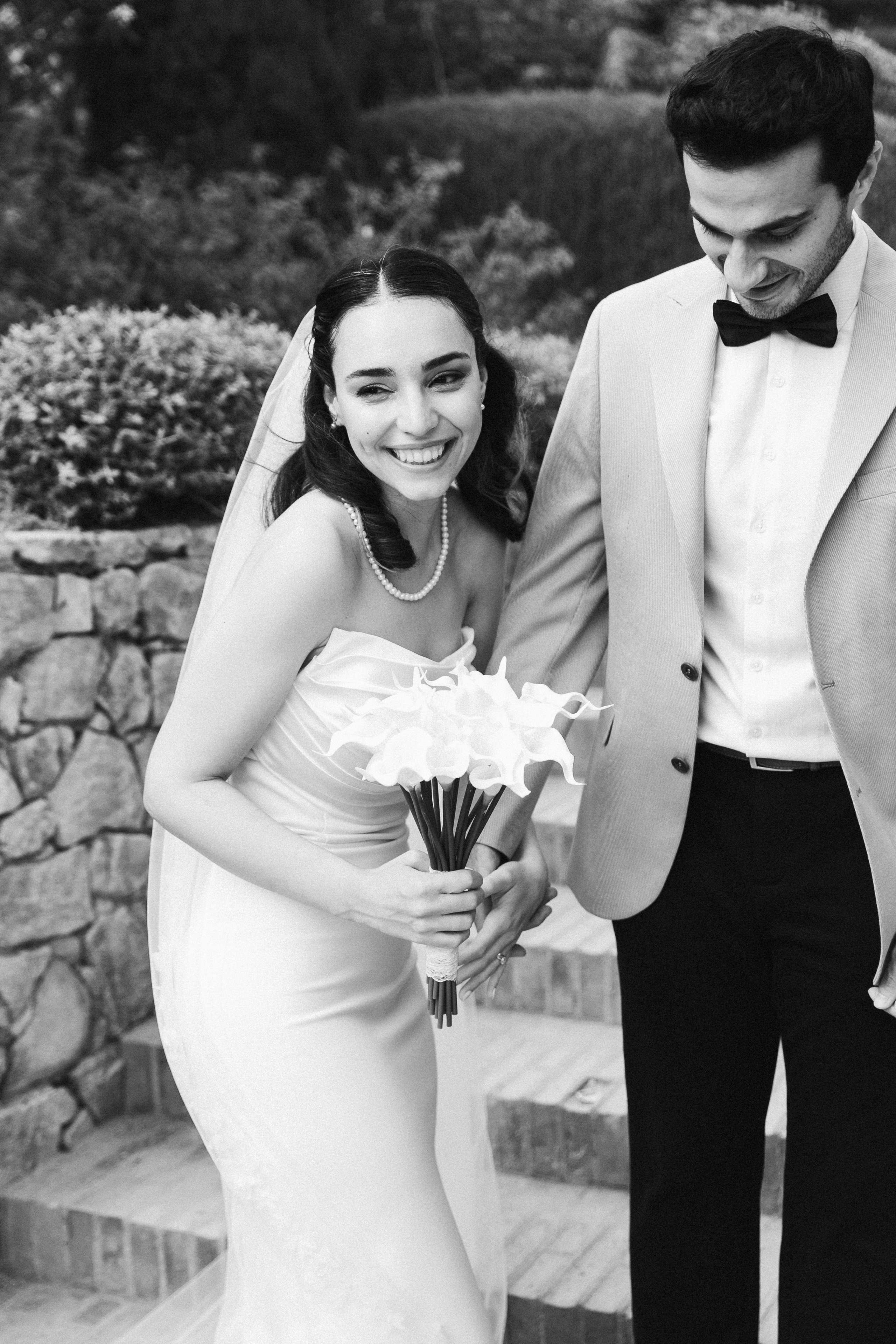 Editorial-style wedding photography on a Mediterranean beach in Spain