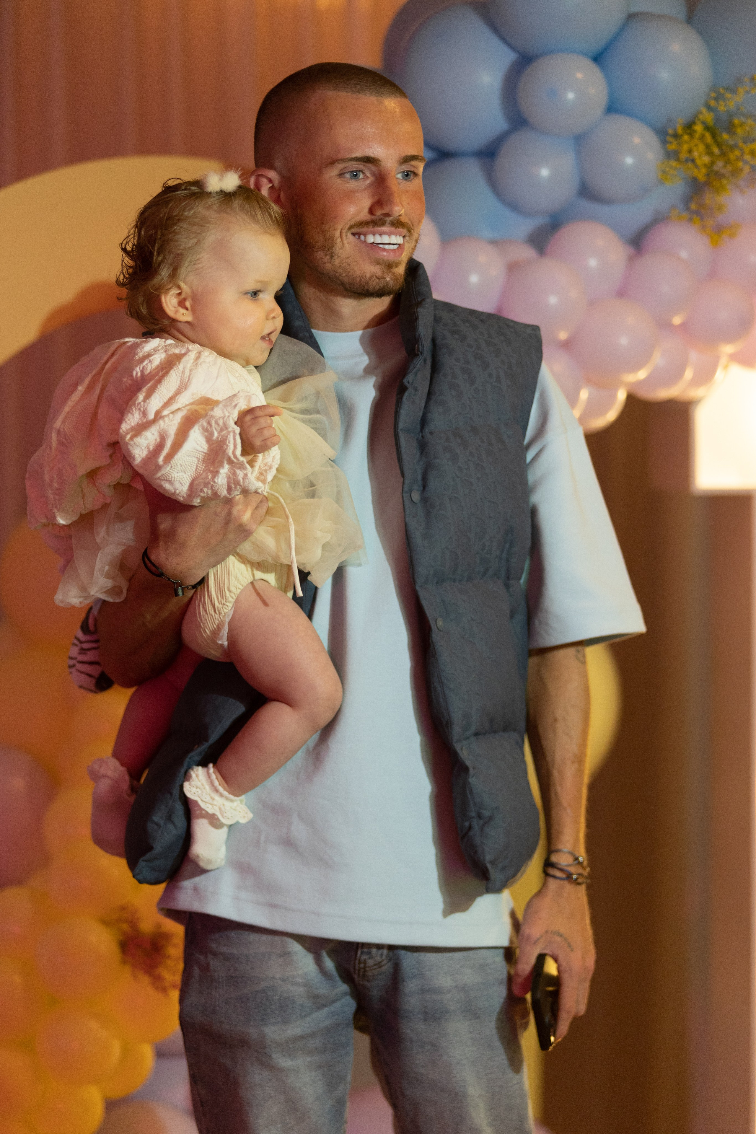 1 st Birthday. Portrait and Family Photographer in Netherlands