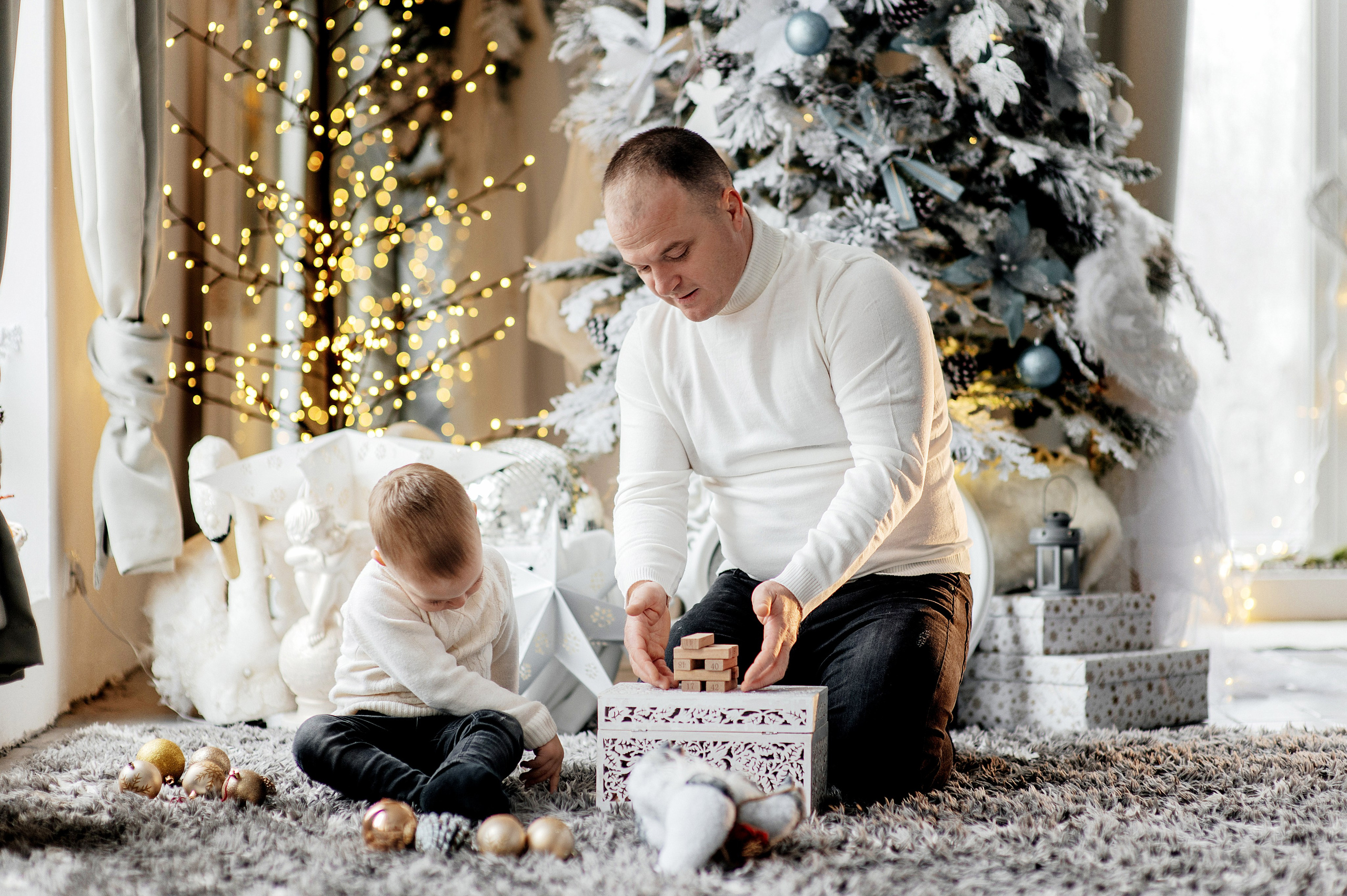 New Year Happy Family. Wedding photographer from Moldova Alexey Chipchiu