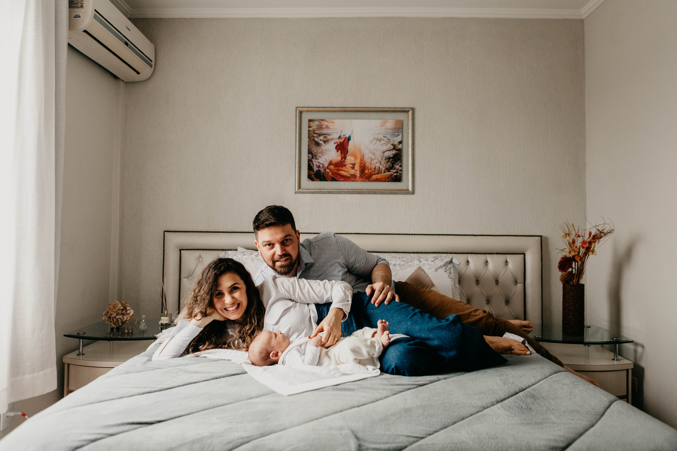 Bebê em casa. Fotógrafa de família