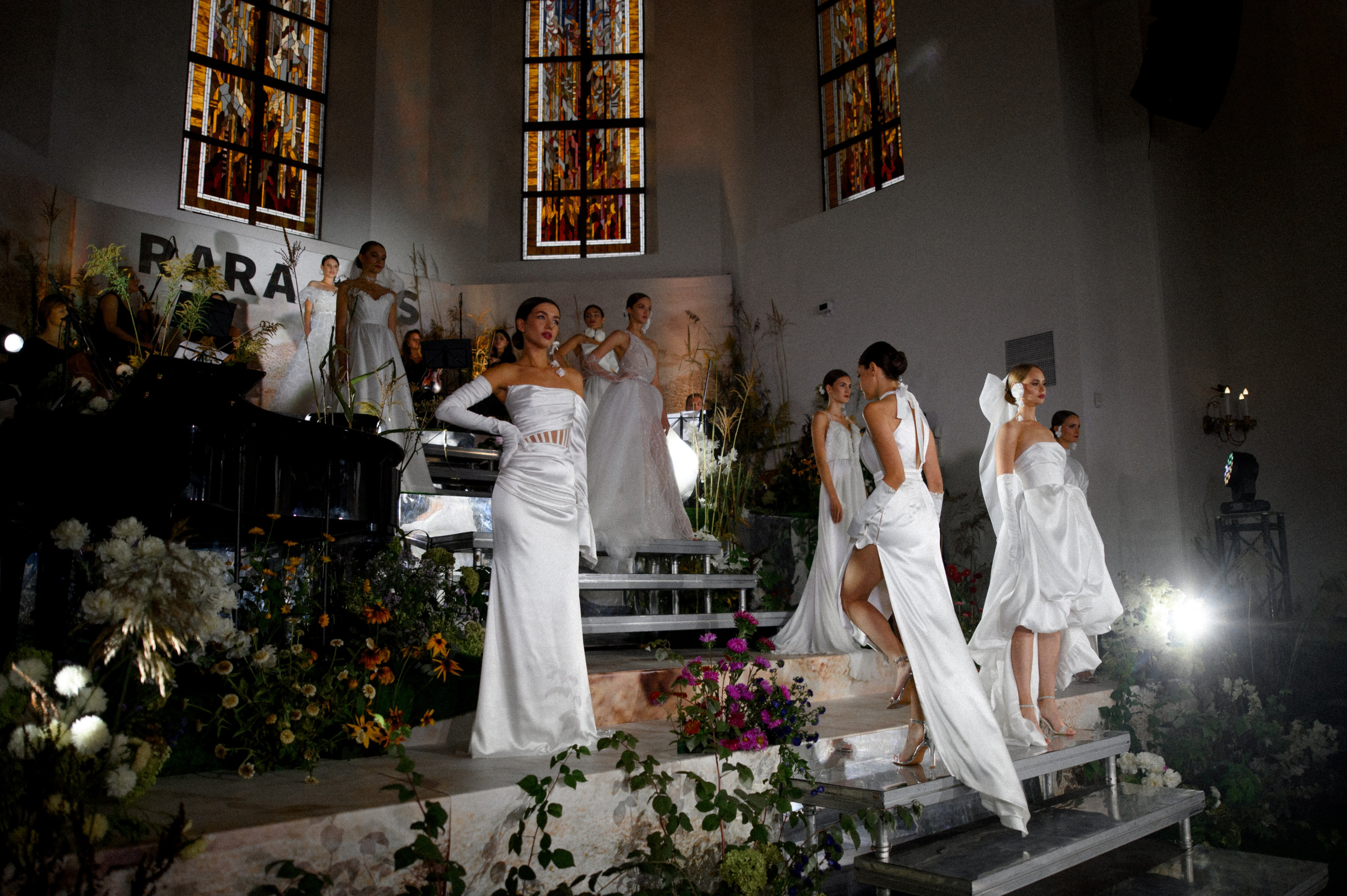 BRIDAL FASHION SHOW 2023. Destination Wedding photographer Italy, France, Germany, Spain, Poland Oleg Zaicev