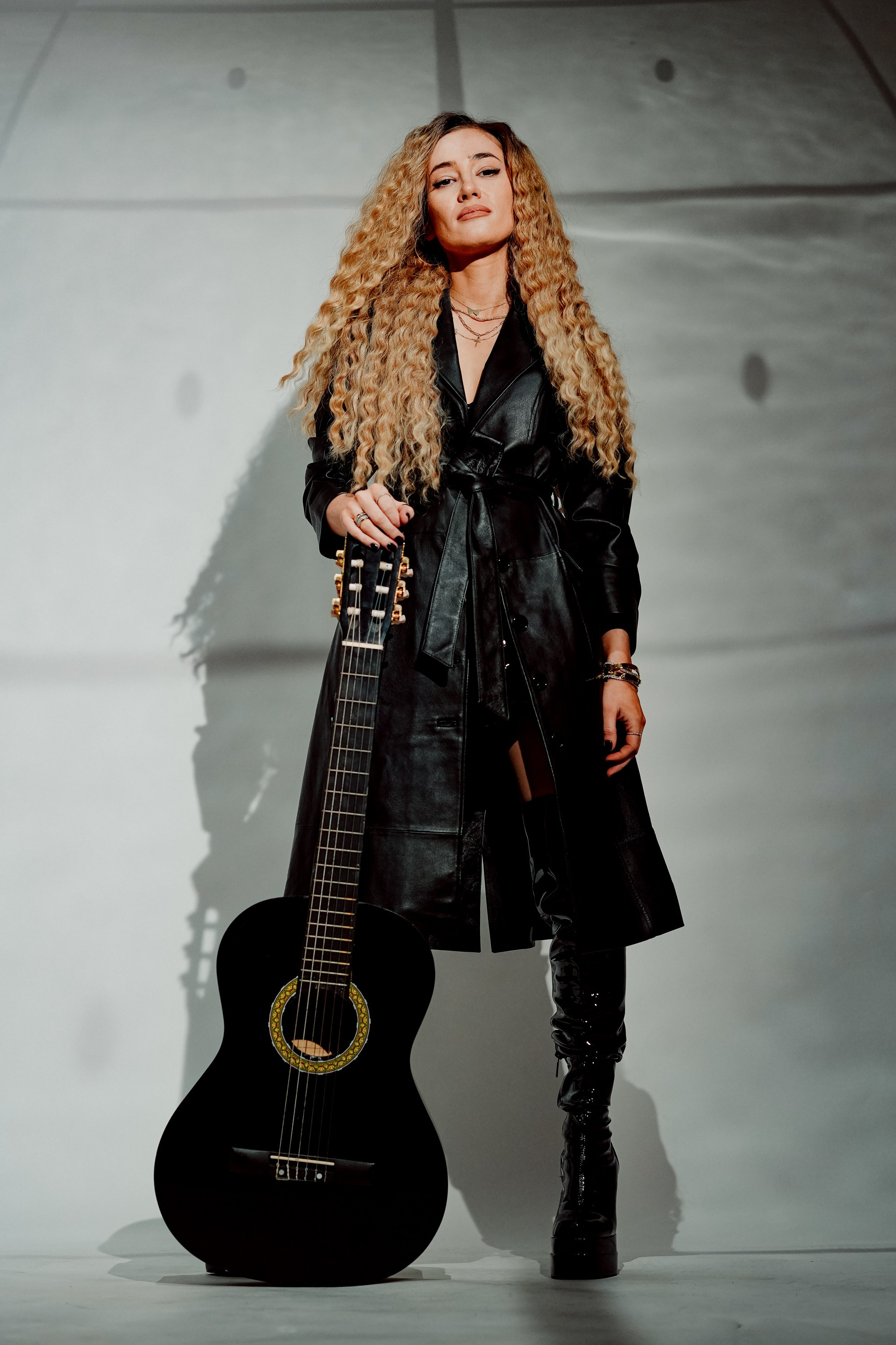 Shooting artist — Magda Stirbat. MARINABUGS