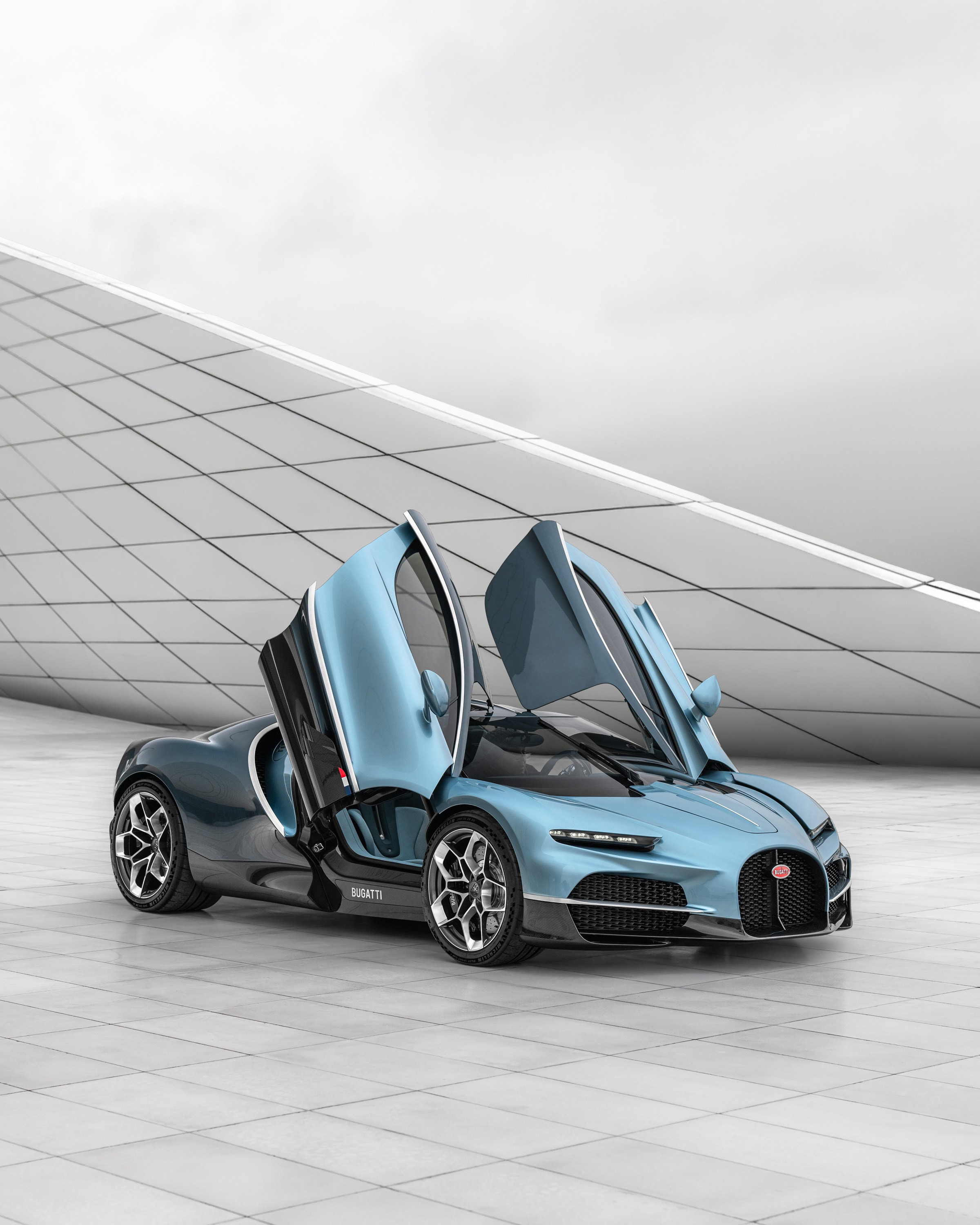 BUGATTI. WORLDWIDE COMMERCIAL AUTOMOTIVE PHOTOGRAPHER