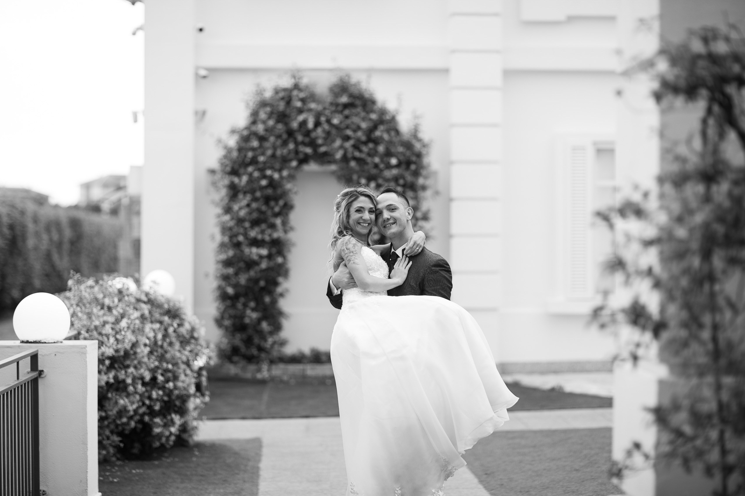 Si lo voglio. Fotografa di matrimonio a Milano e in Lombardia. Racconto matrimoni con uno stile naturale, elegante e senza pose forzate