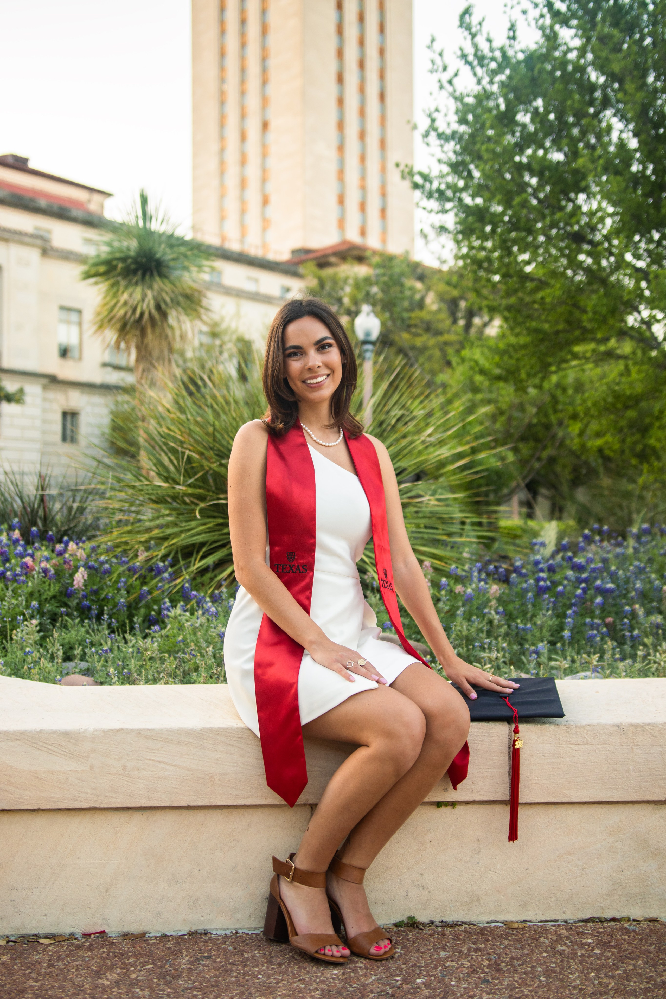 Mia’s senior photoshoot at the University of Texas Austin