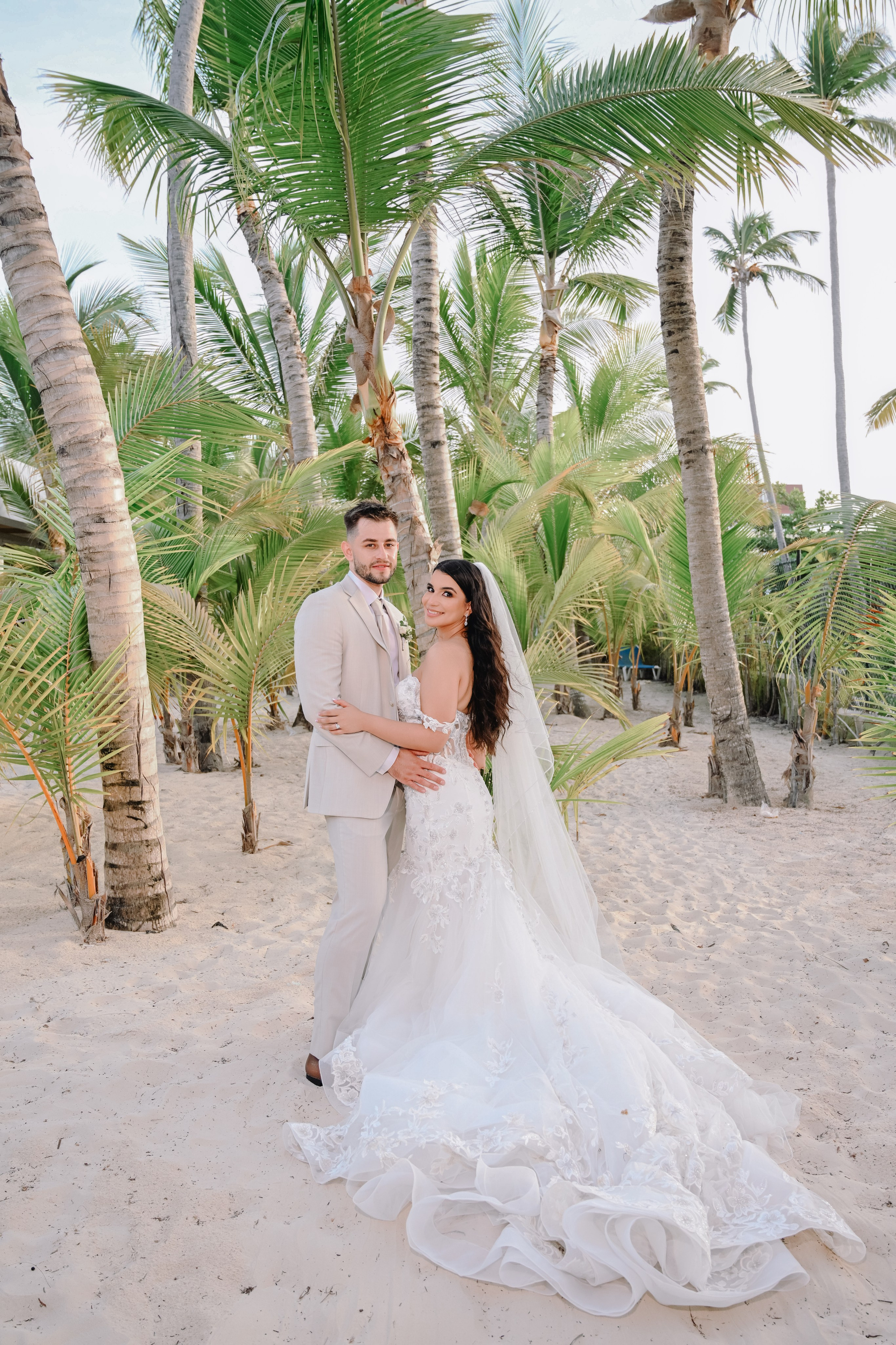 Jessica & Bartlomiej. Kukua Beach Club