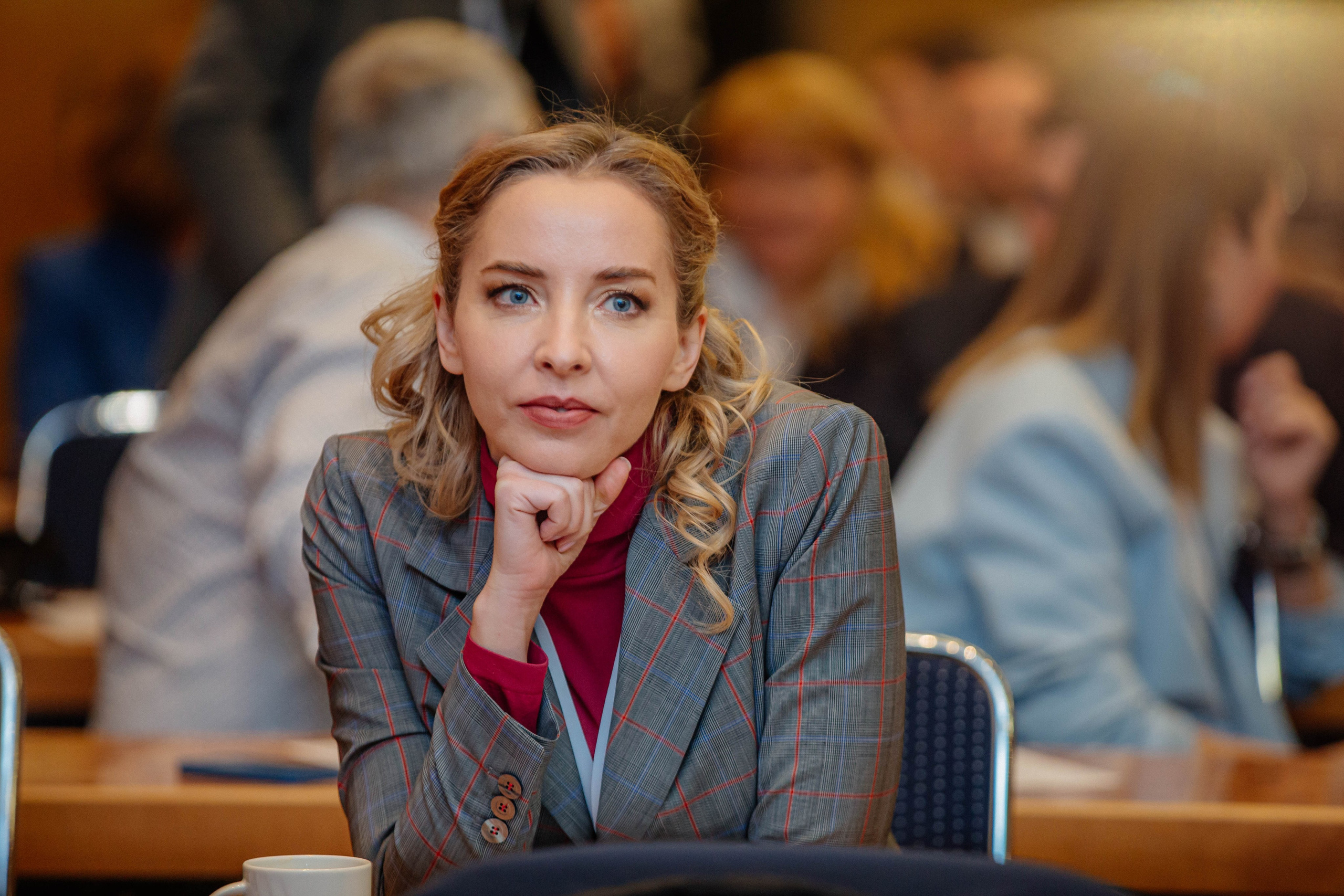 Club Bizon. Portrait family photographer in Berlin Elena Zakh