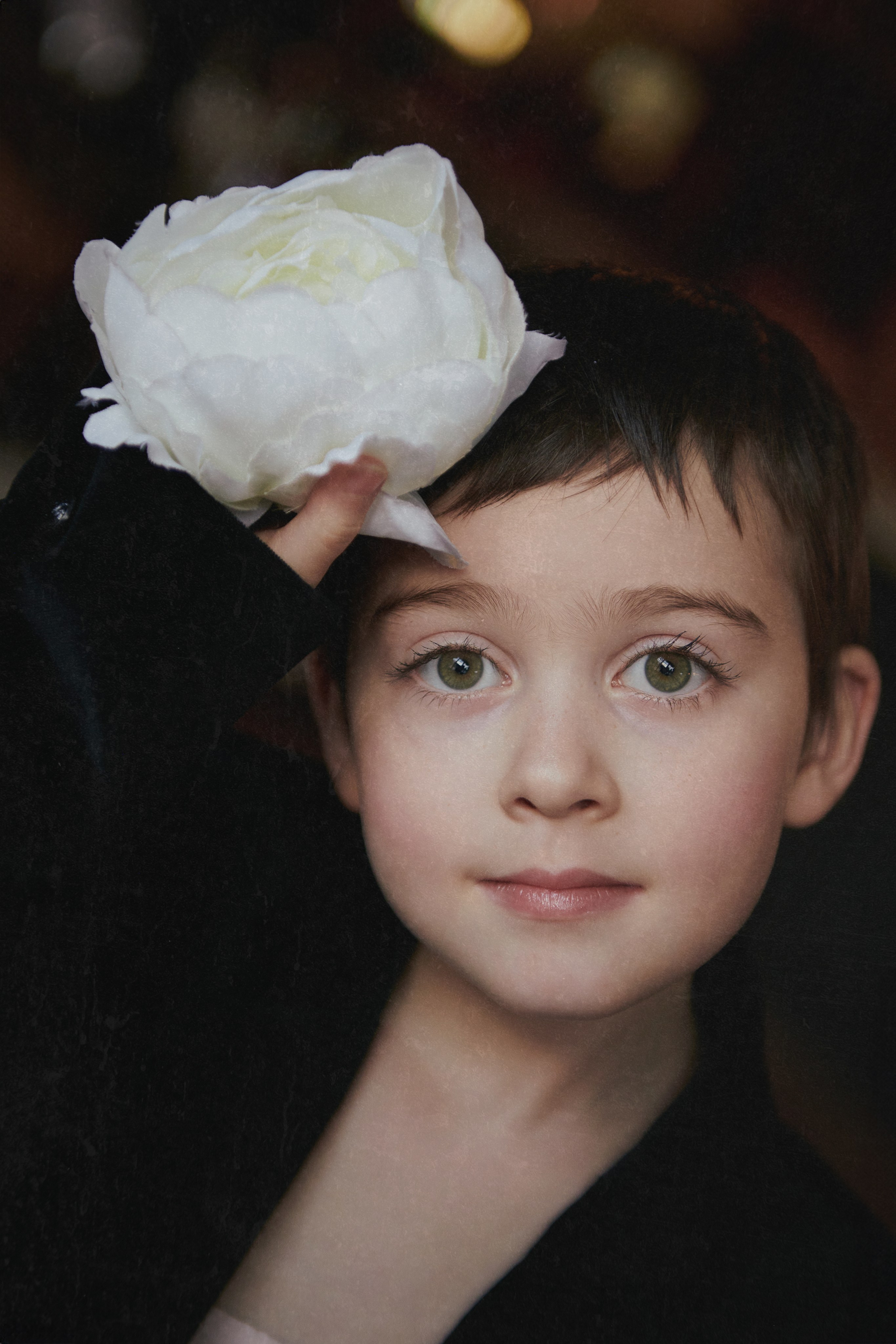 Little Aristocrats. Minimalist brand photographer & videographer | Raw sincerity. Pure Form