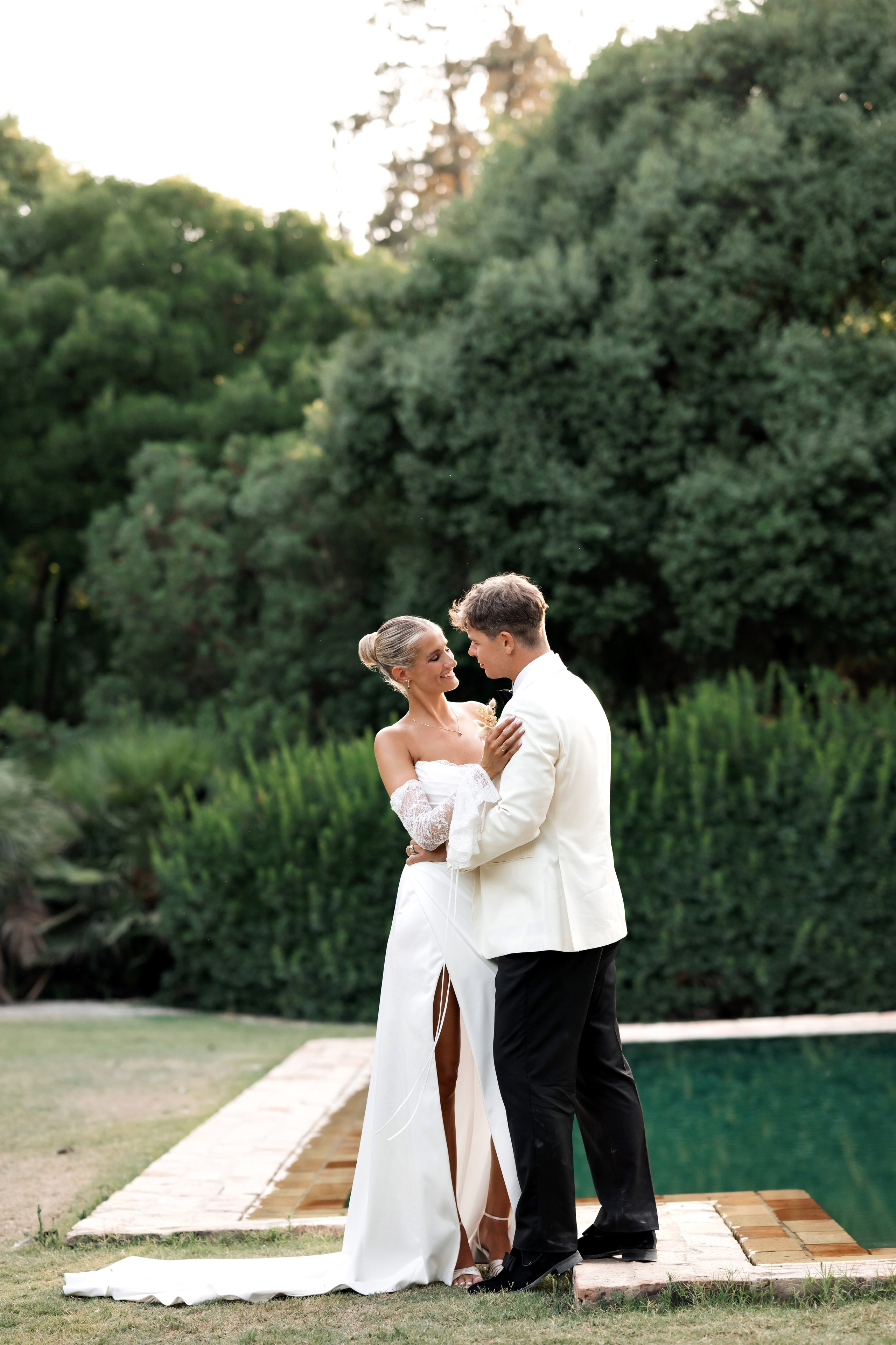 LILLIAN & ALEXANDER. Bryllupsfotograf i hele Norge