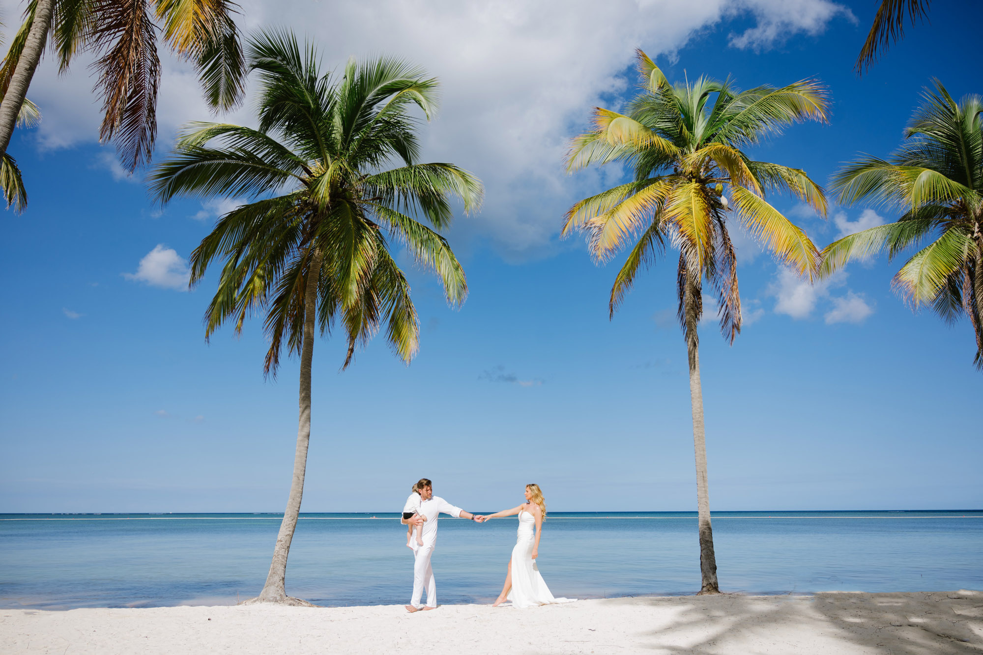 Свадебная церемония на частном пляже