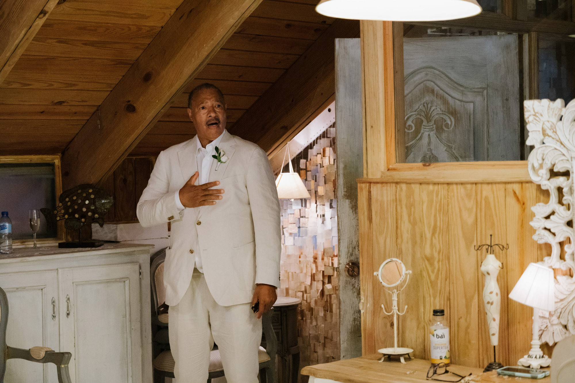 Lauren and Aaron's classic wedding at Kukua beach club