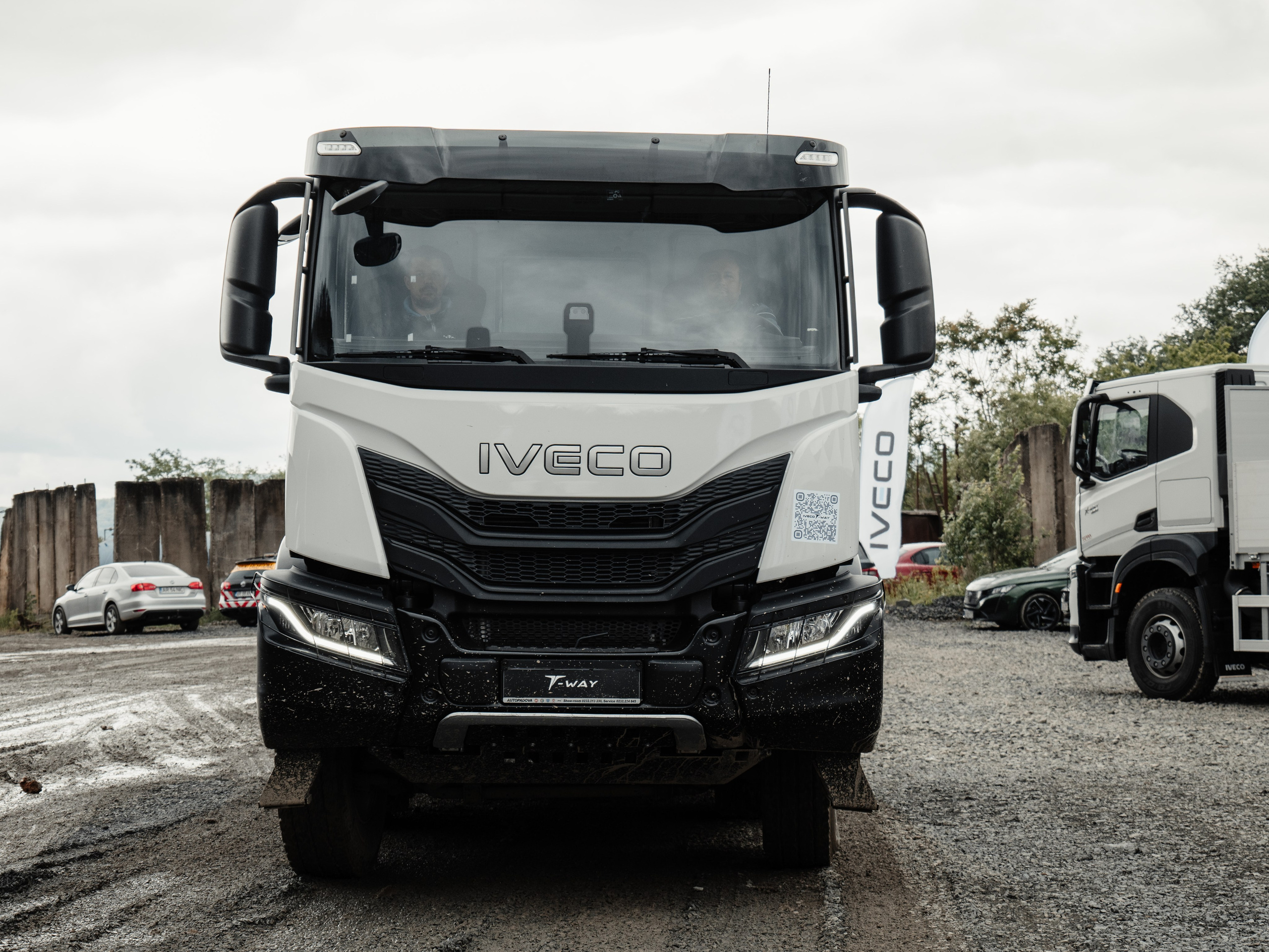 LANSARE IVECO T-WAY. Freesh Media Products