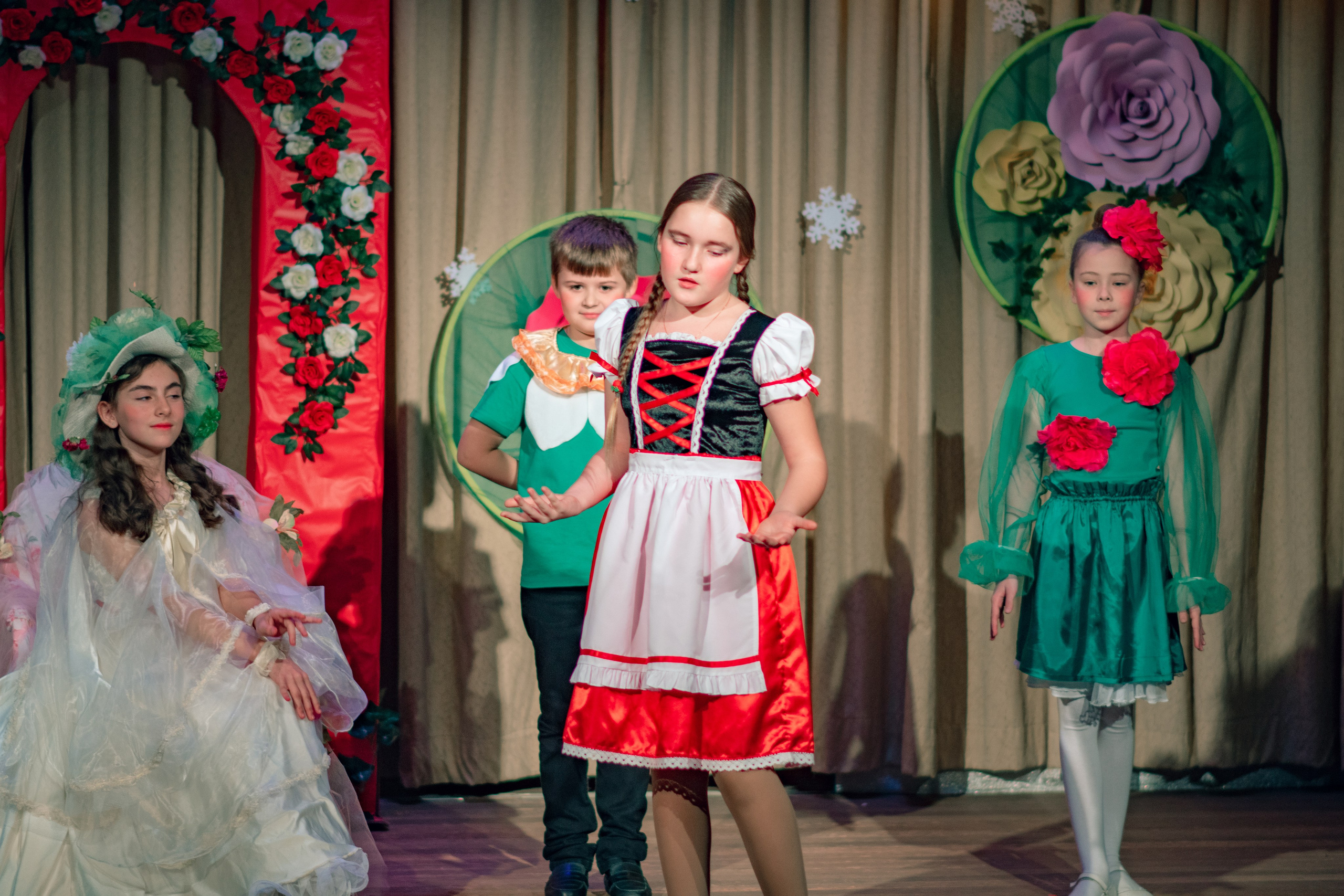 Театральная студия. Семейный и детский фотограф