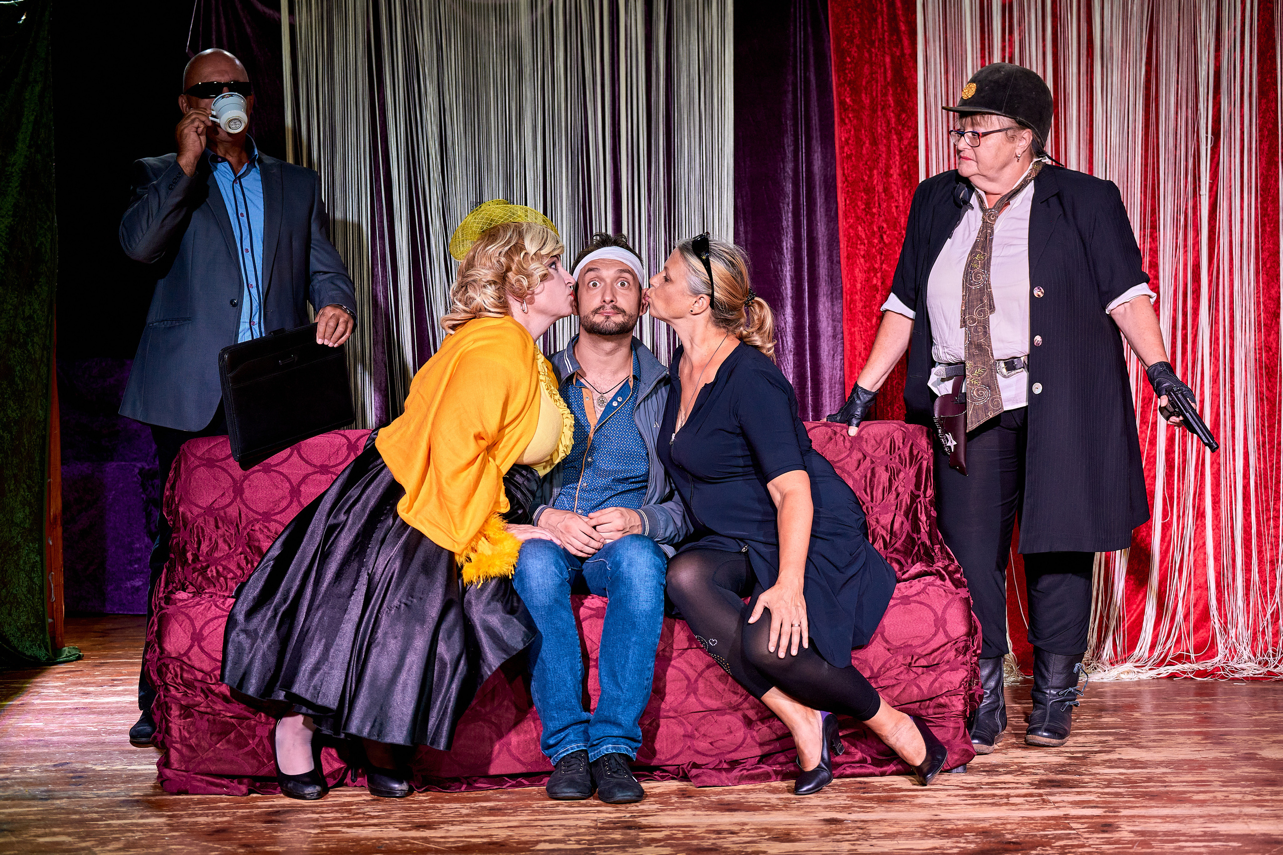 COMEDY ISRAEL. Middle East Photo Agency סוכנות צילום המזרח התיכון — צילום מקצועי והדפסת מגנטים לאירועים