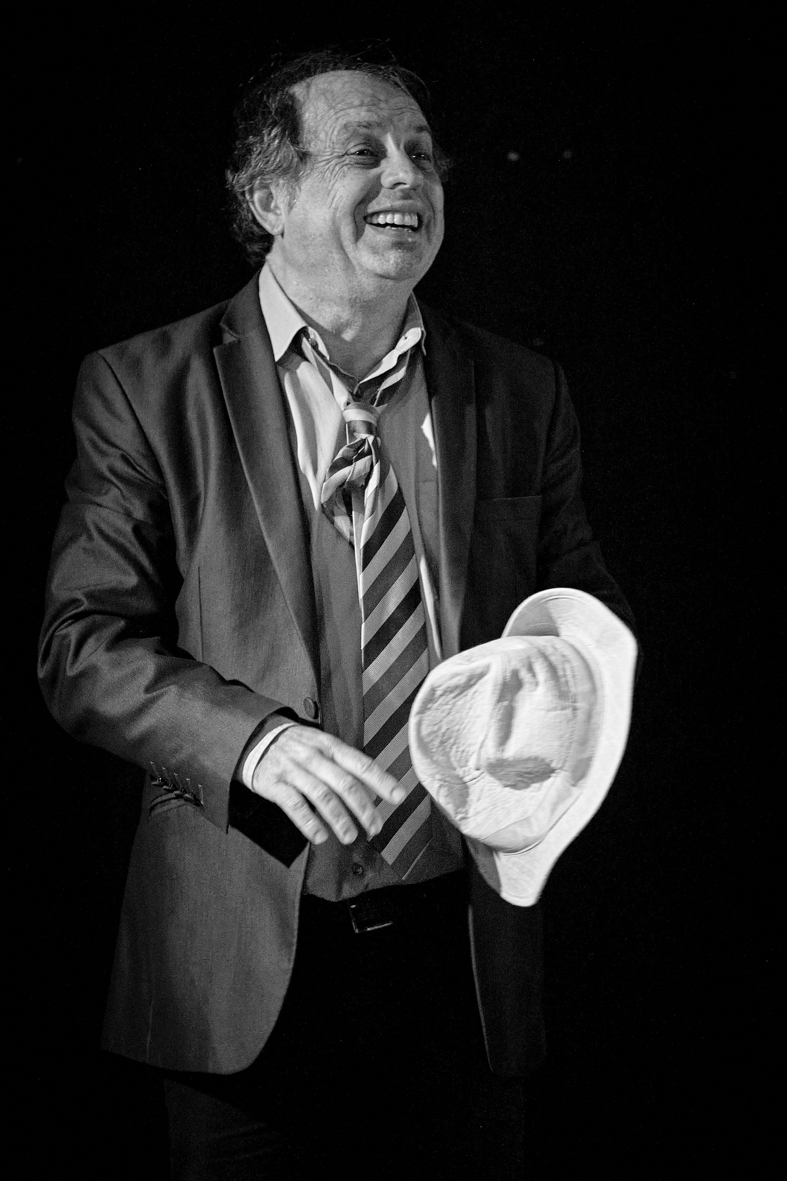 COMEDY ISRAEL. Middle East Photo Agency סוכנות צילום המזרח התיכון — צילום מקצועי והדפסת מגנטים לאירועים