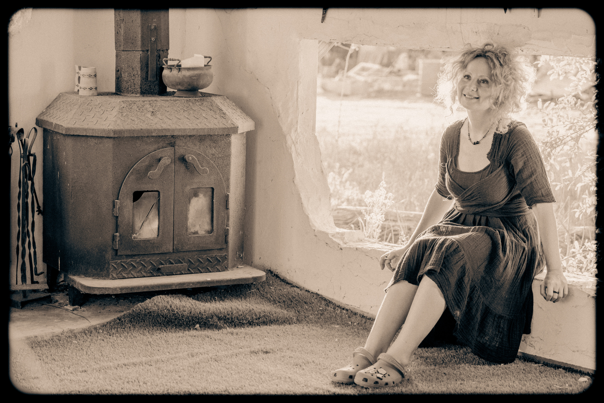 RETRO. Middle East Photo Agency סוכנות צילום המזרח התיכון — צילום מקצועי והדפסת מגנטים לאירועים