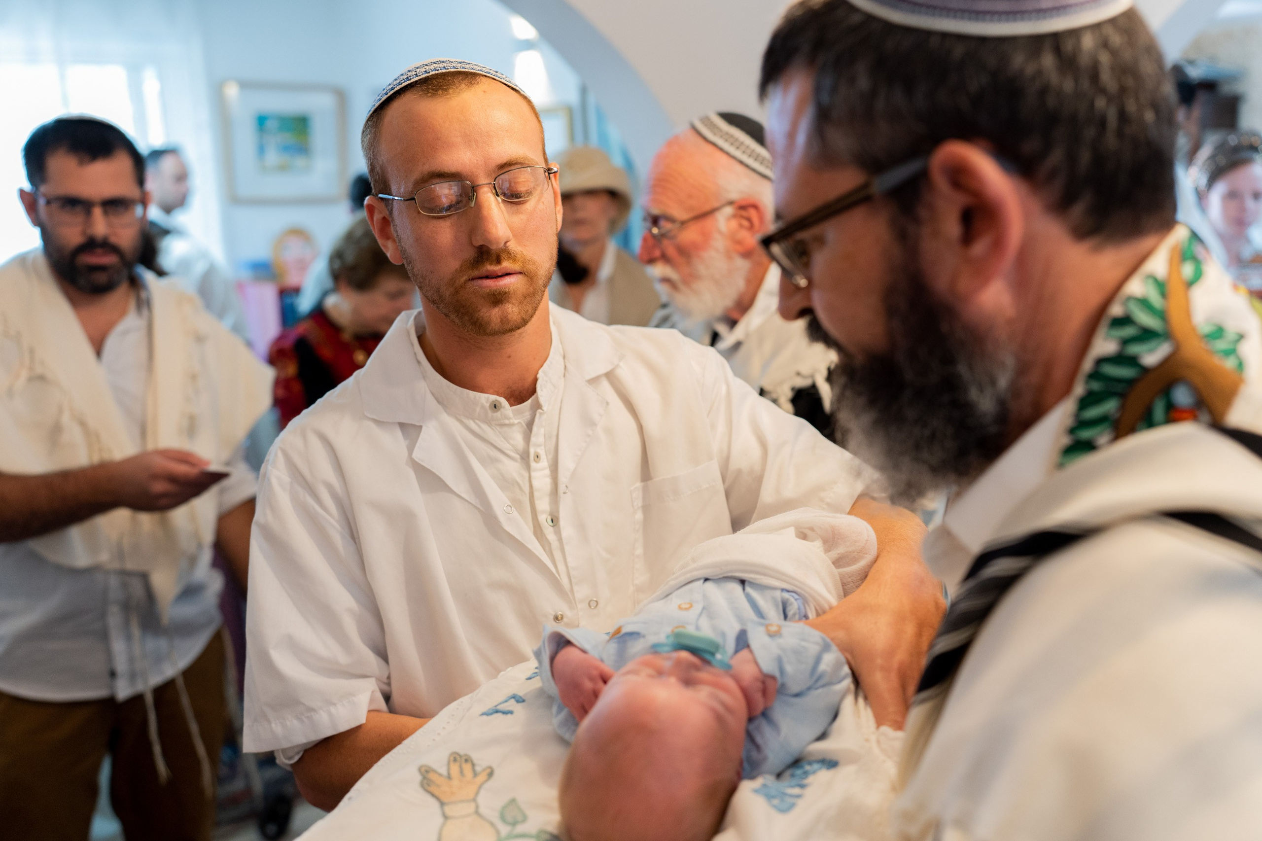 משפחת ברנד. יוסף מזרחי צילום חתונה, ברית וזוגיות. צלם מקצועי שאוהב להוציא אתכם הכי יפים ברגעים הכי מרגשים