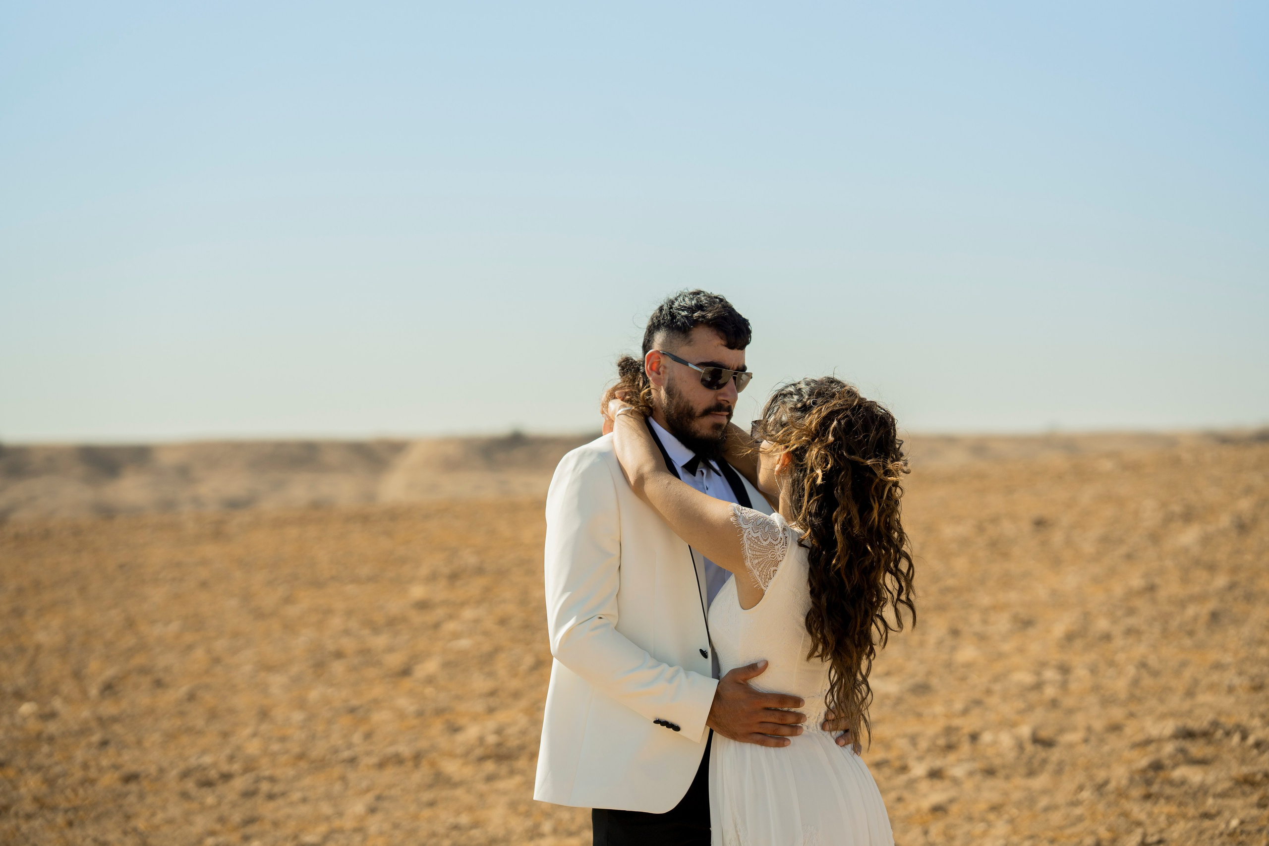 אביה ואחיה. יוסף מזרחי צילום חתונה, ברית וזוגיות. צלם מקצועי שאוהב להוציא אתכם הכי יפים ברגעים הכי מרגשים