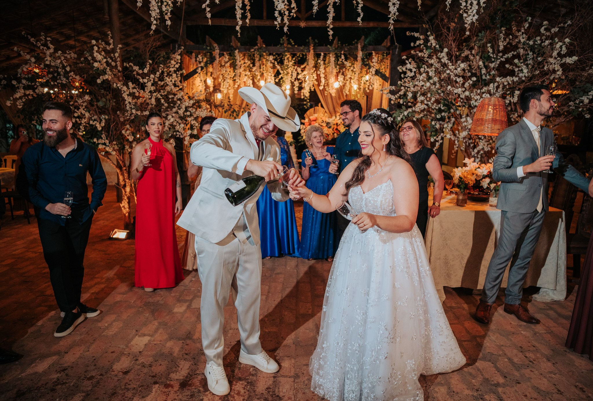 Aline & Daniel — Vila Casali / Piratininga SP. Robson Colaço